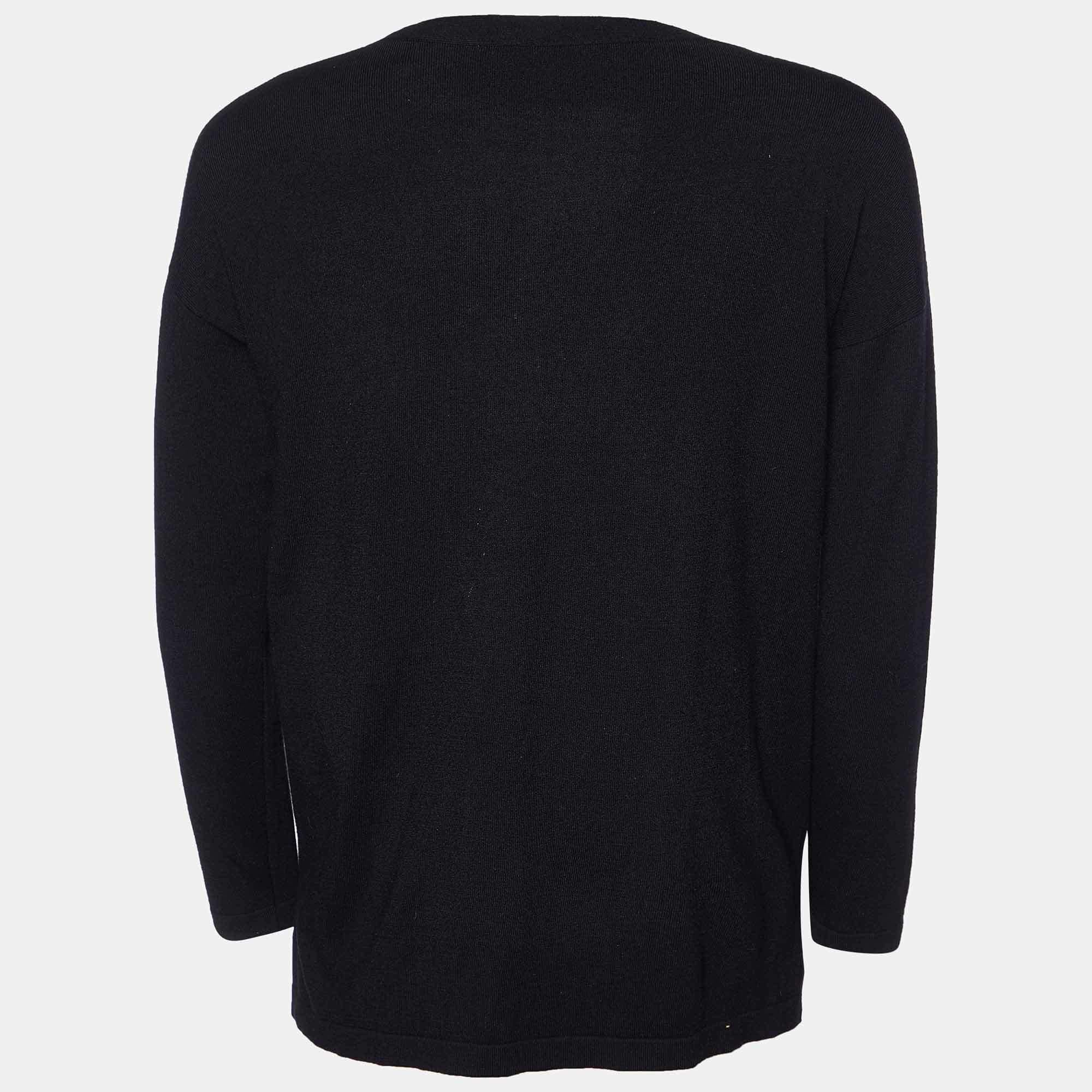 Winter und Strickjacken gehen Hand in Hand. Maßgeschneidert aus hochwertigen Stoffen  diese hübsche Strickjacke hat einen einprägsamen Farbton  eine schmeichelhafte Ärmellänge  und eine bequeme Passform.