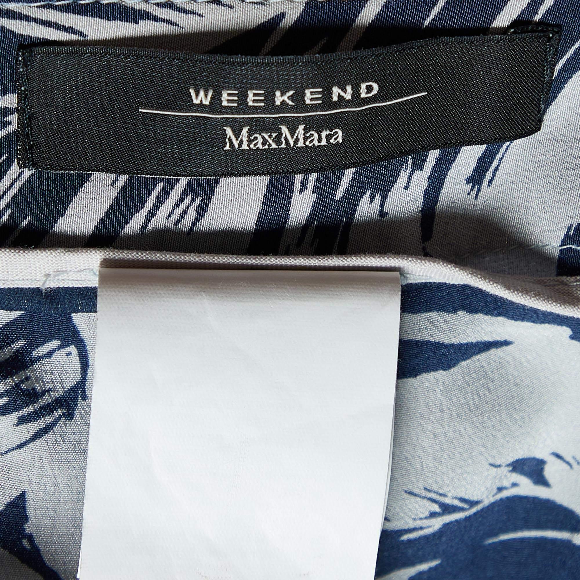 Women's Weekend Max Mara Blue Tropical Print Silk Capri Pants L For Sale
