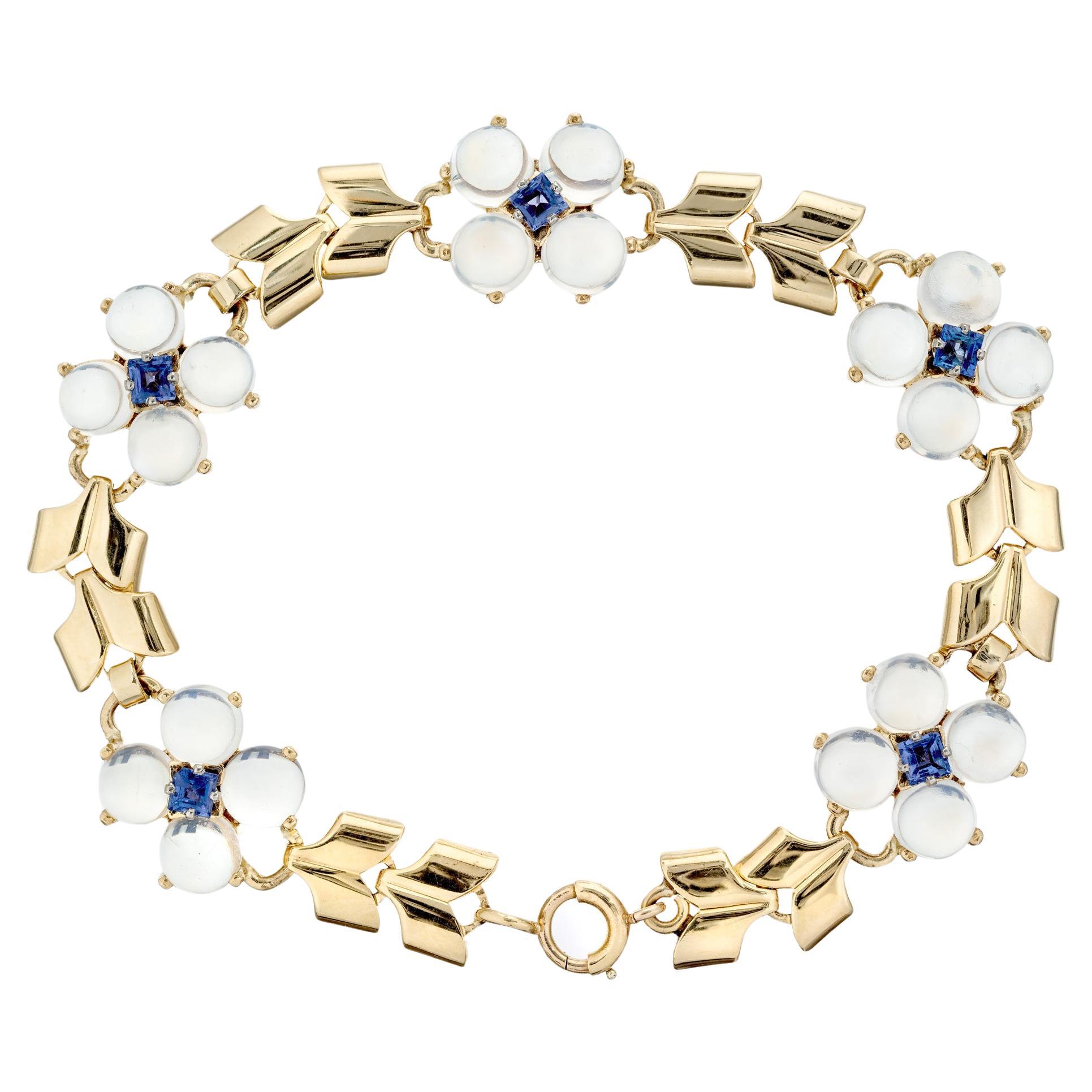 Wefferling Berry GIA Certified 1.11 Carat Sapphire Moonstone Gold Bracelet For Sale