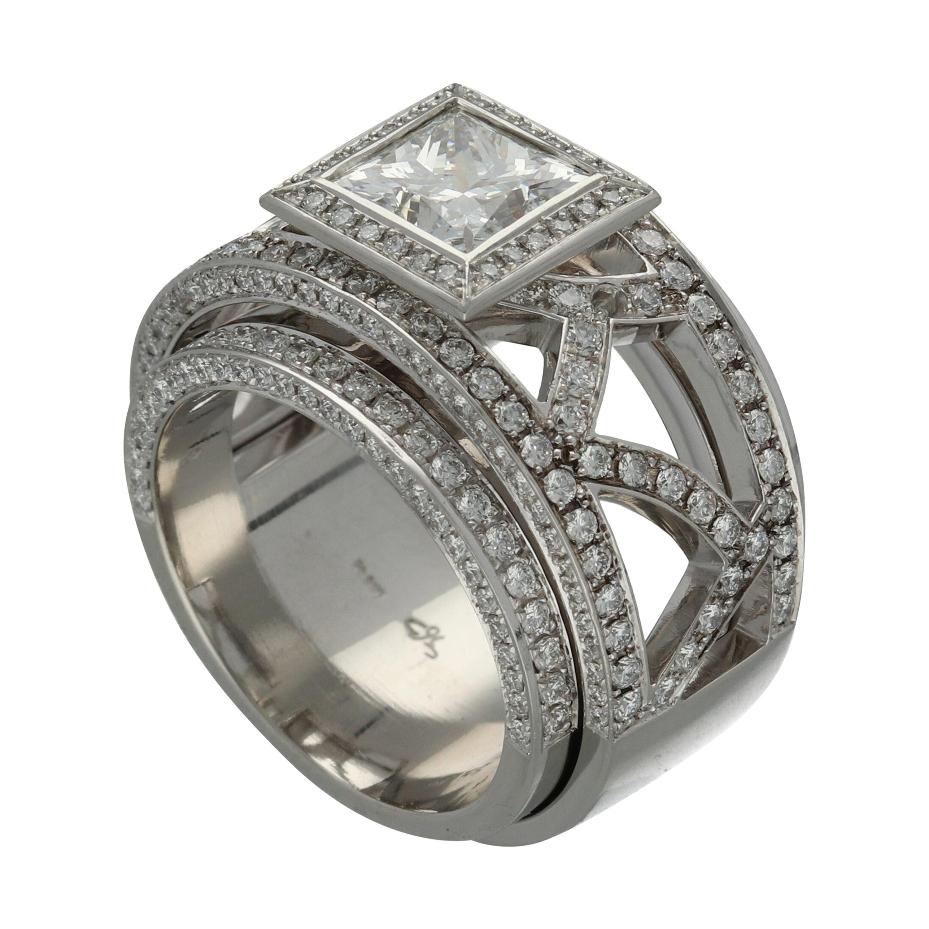 Weggenmann 'Euphoria' Platinum Diamonds Cocktail Ring For Sale