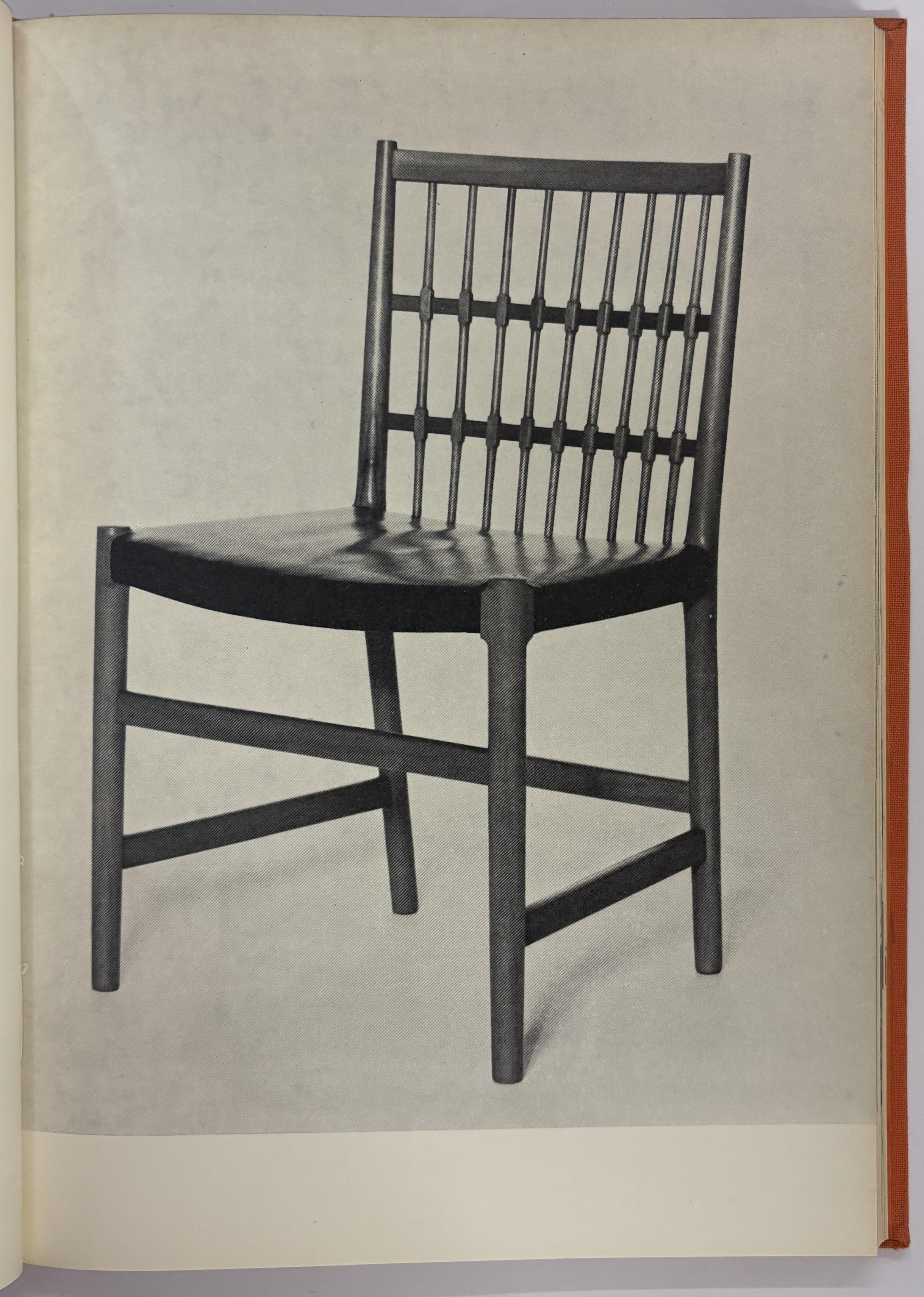 Wegner: En Dansk Mobelkunstner von Johan Moller Nielsen (Buch) im Zustand „Gut“ im Angebot in North Yorkshire, GB