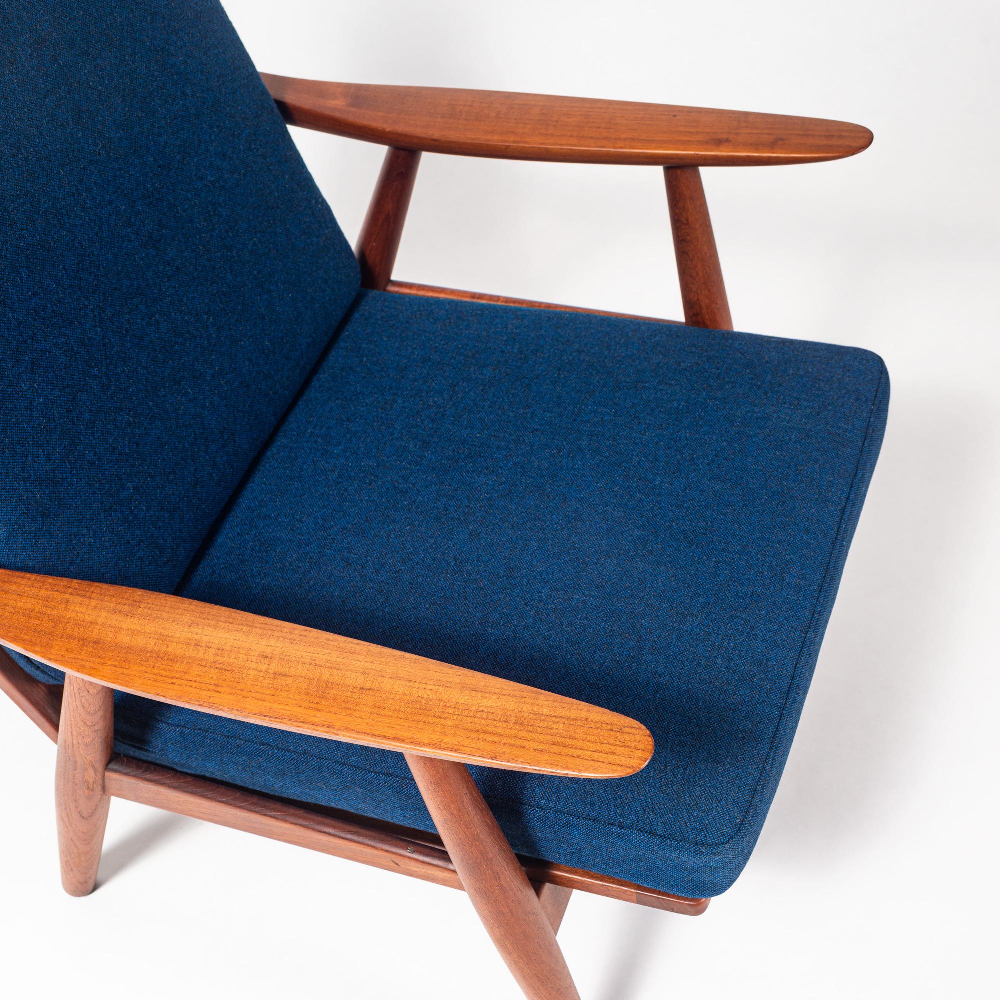 Other Wegner GE-270 Lounge Chairs