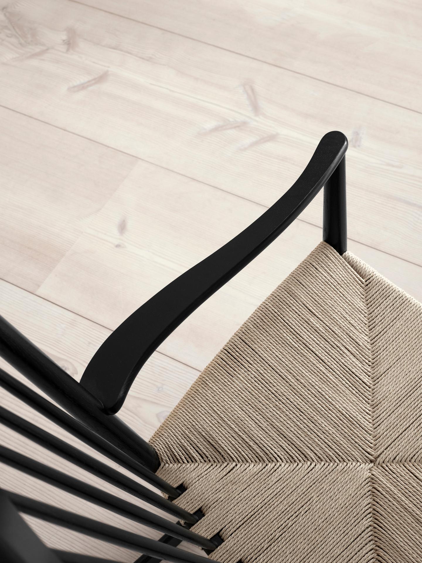 Wegner J16 Rocking Chair - Black Lacquer Oak/Natural Paper Cord by HansJ.Wegner  In New Condition For Sale In Dubai, AE
