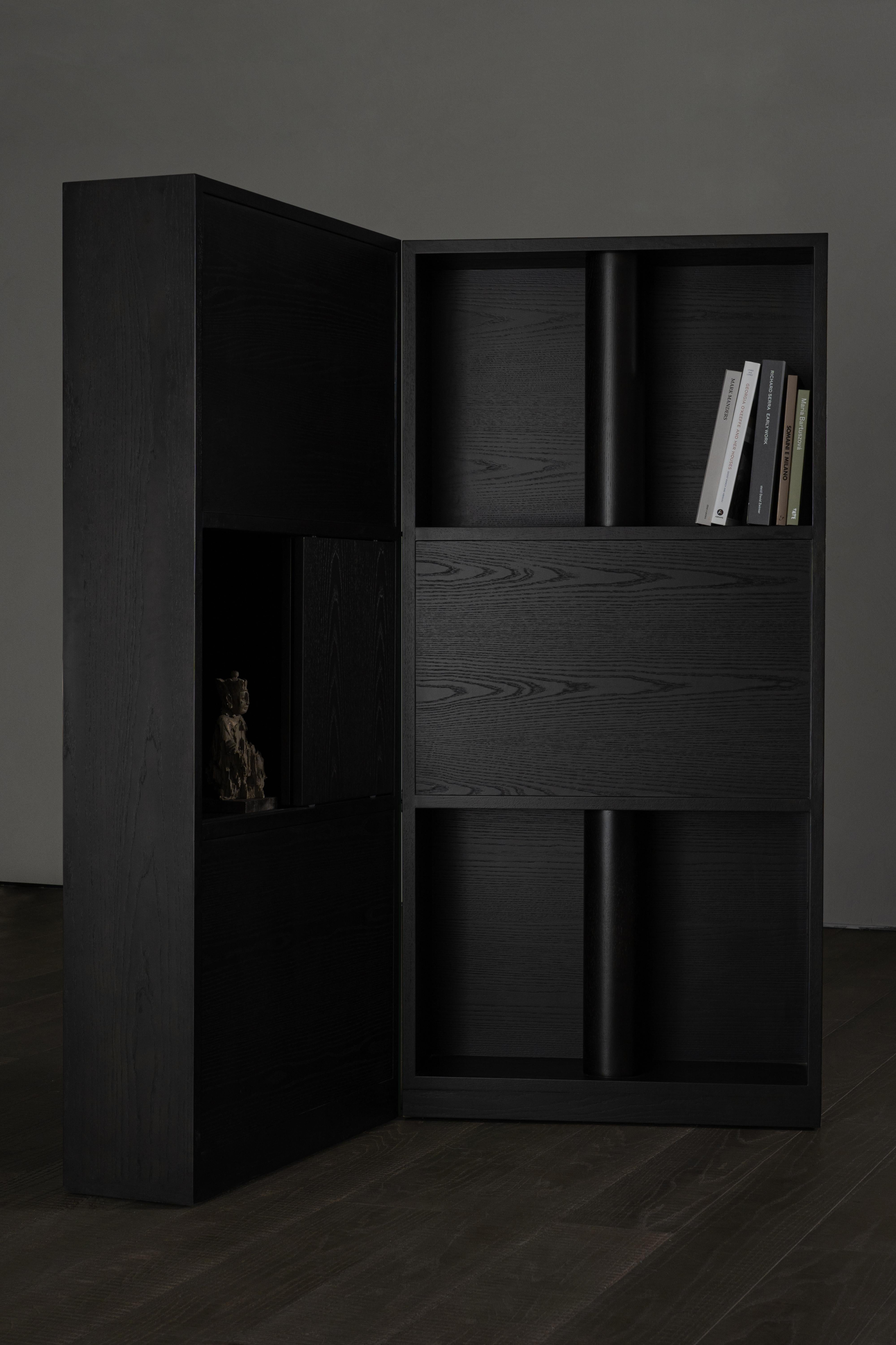 Weight of Shadow Screen Cabinet by Atelier V&F  In New Condition For Sale In Geneve, CH
