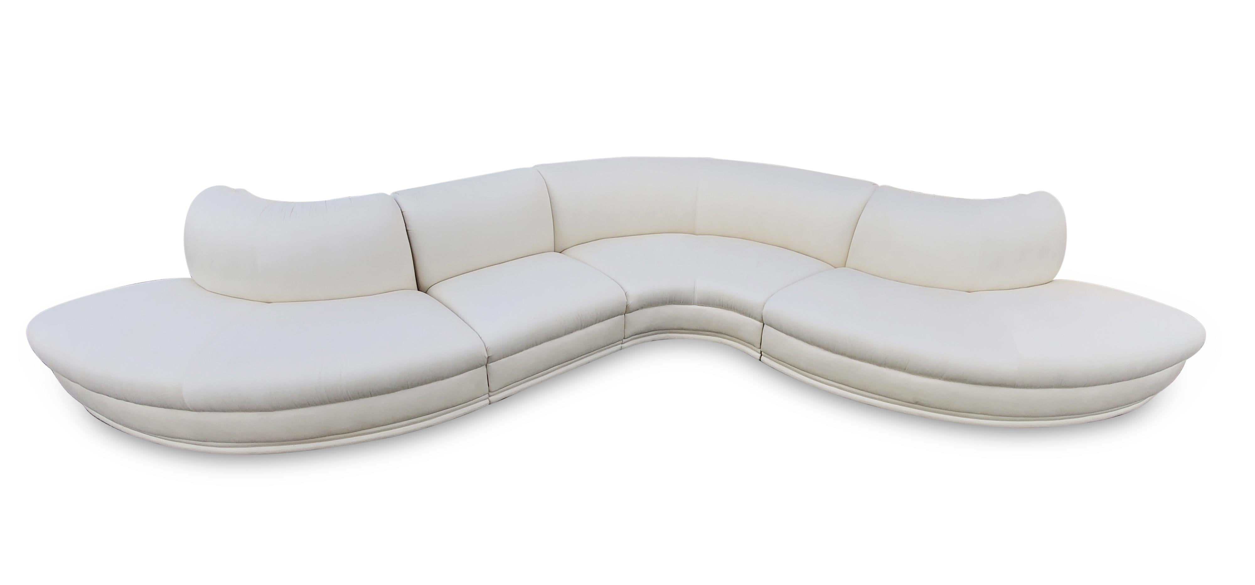 Weiman Executive Serpentine 4-Section Sectional Sofa White Mid Century Modern In Good Condition In Philadelphia, PA