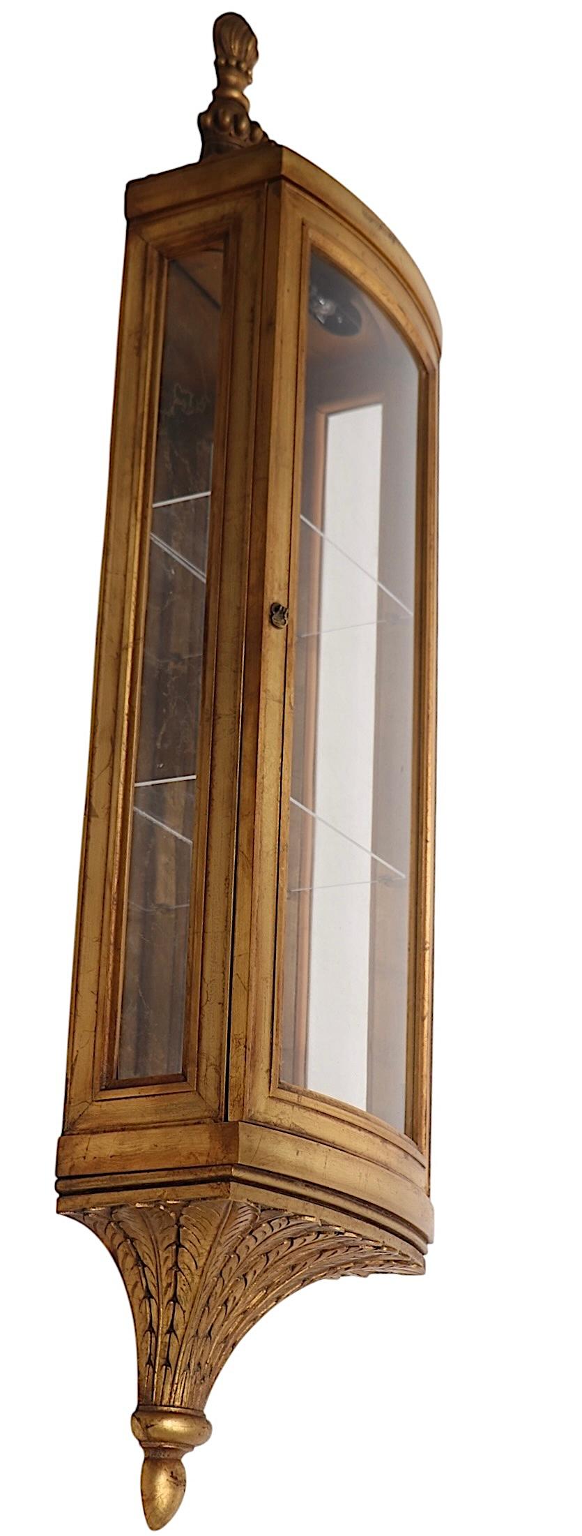 Weiman Gold Gilt  Wall Hanging Vitrine Curio Display Case circa 1970's For Sale 10