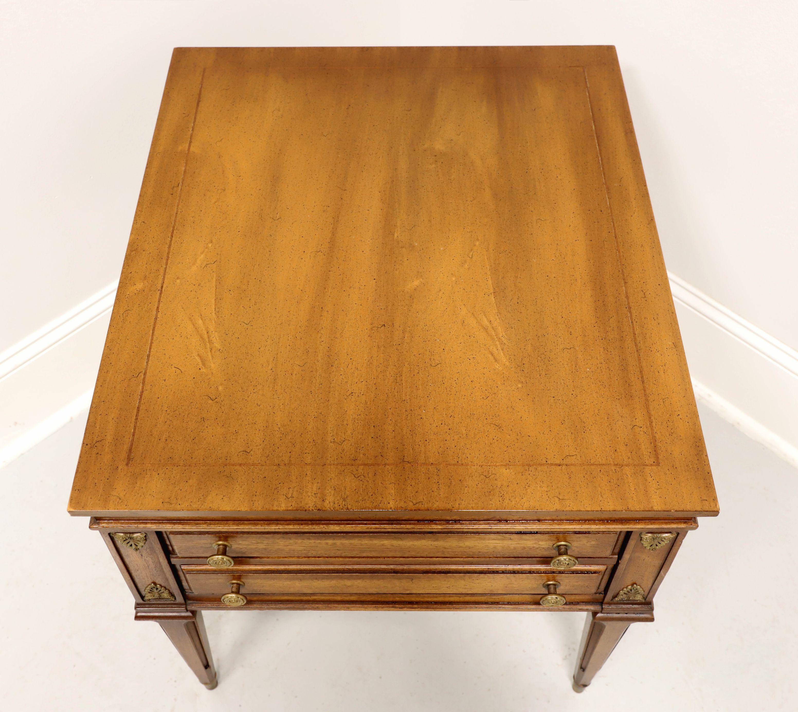 WEIMAN Mid 20th Century Mahogany End Side Table with Tapered Legs In Good Condition For Sale In Charlotte, NC