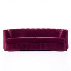 Weiman, canapé du milieu du siècle en forme de croissant cannelé