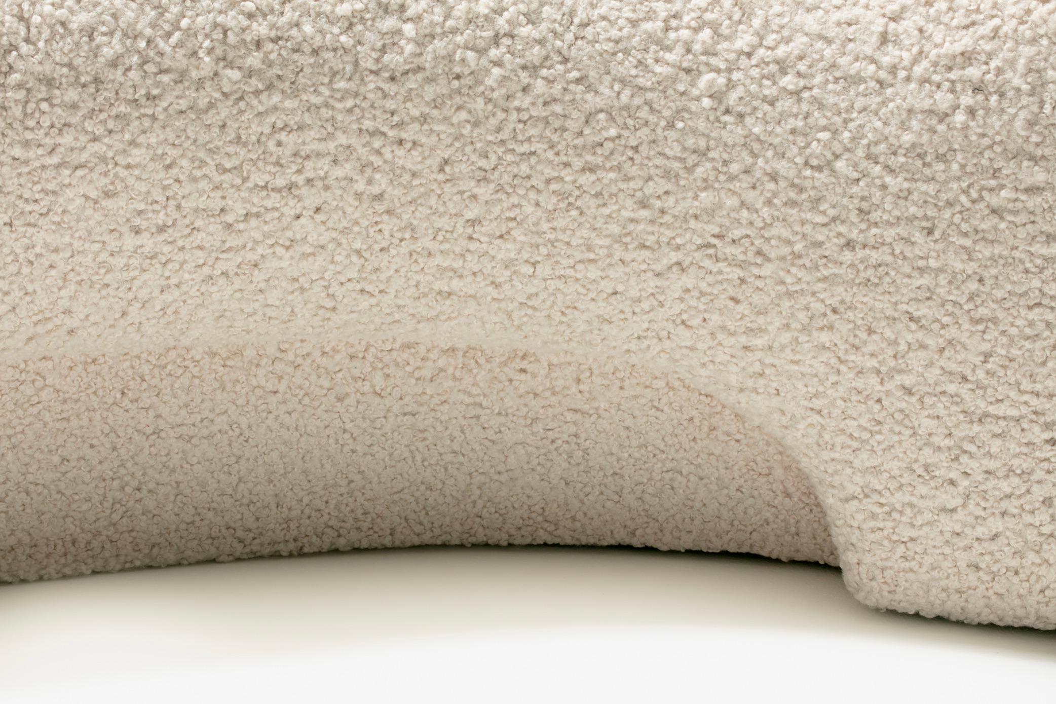 Weiman Post Modern Sofa Chaise Lounge in Supple Lux Elfenbeinweiß Boucl, um 1990 im Angebot 11