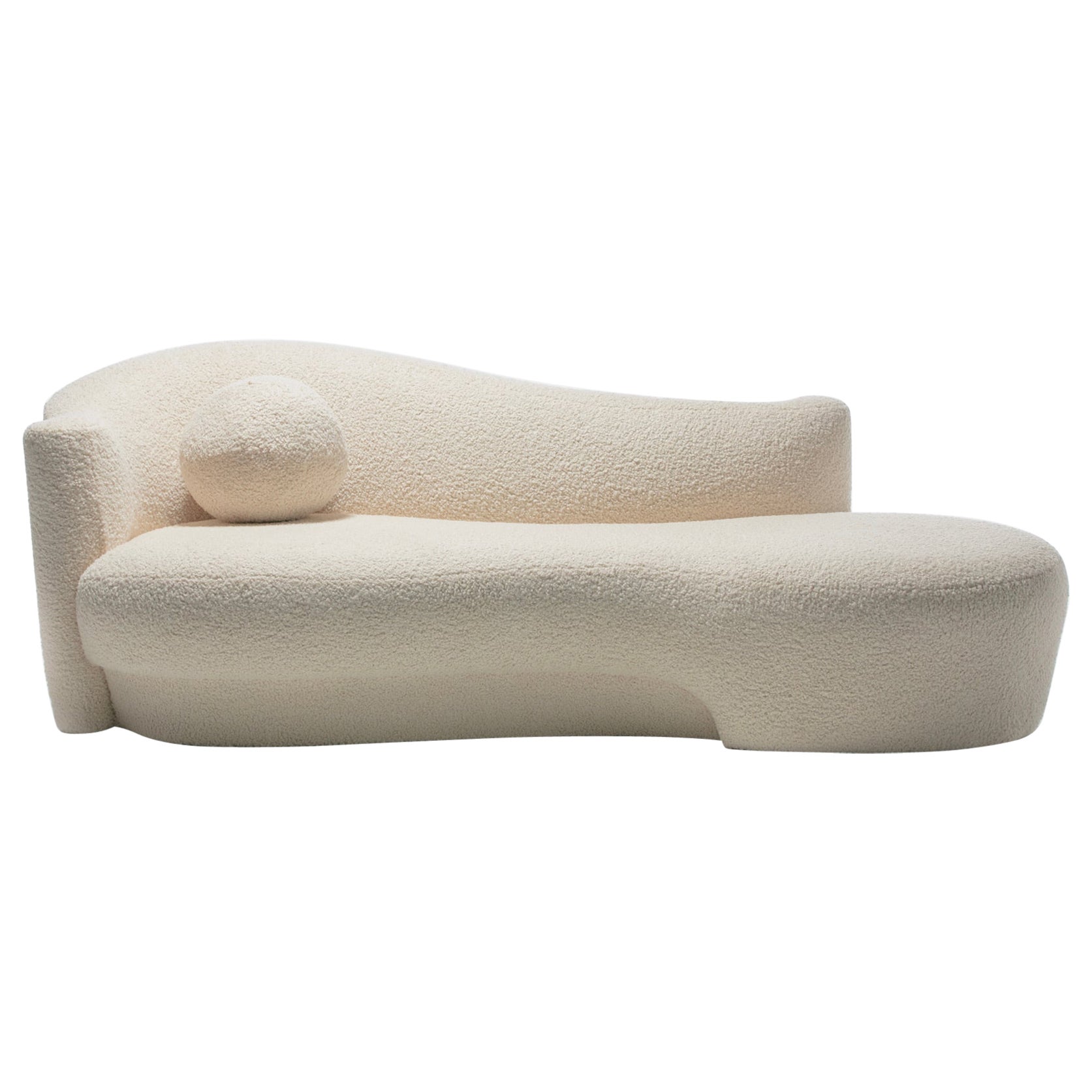 Weiman Post Modern Sofa Chaise Lounge in Supple Lux Ivory White Bouclé, c. 1990 For Sale
