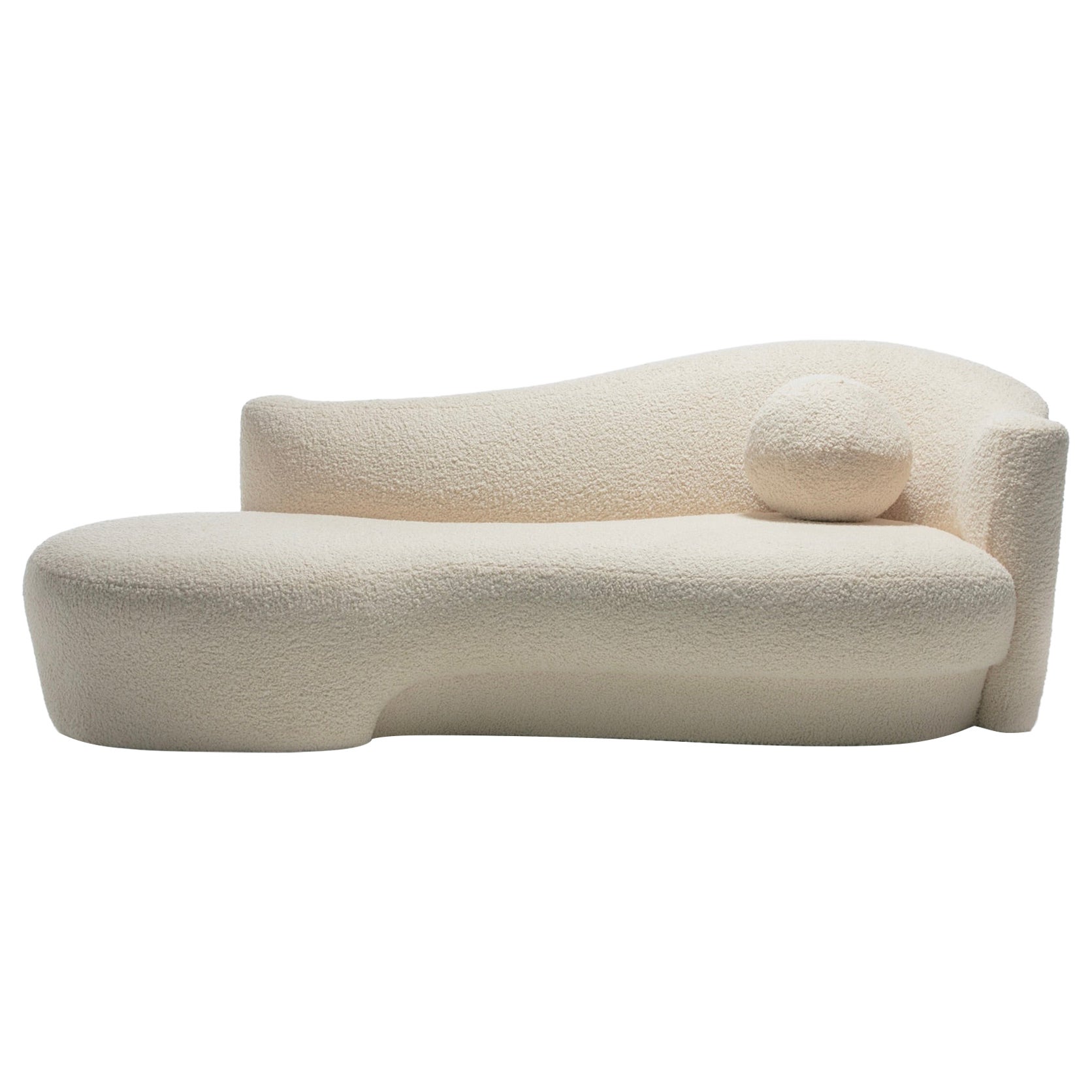 Weiman Post Modern Sofa Chaise Lounge in Supple Lux Ivory White Bouclé, c. 1990 For Sale