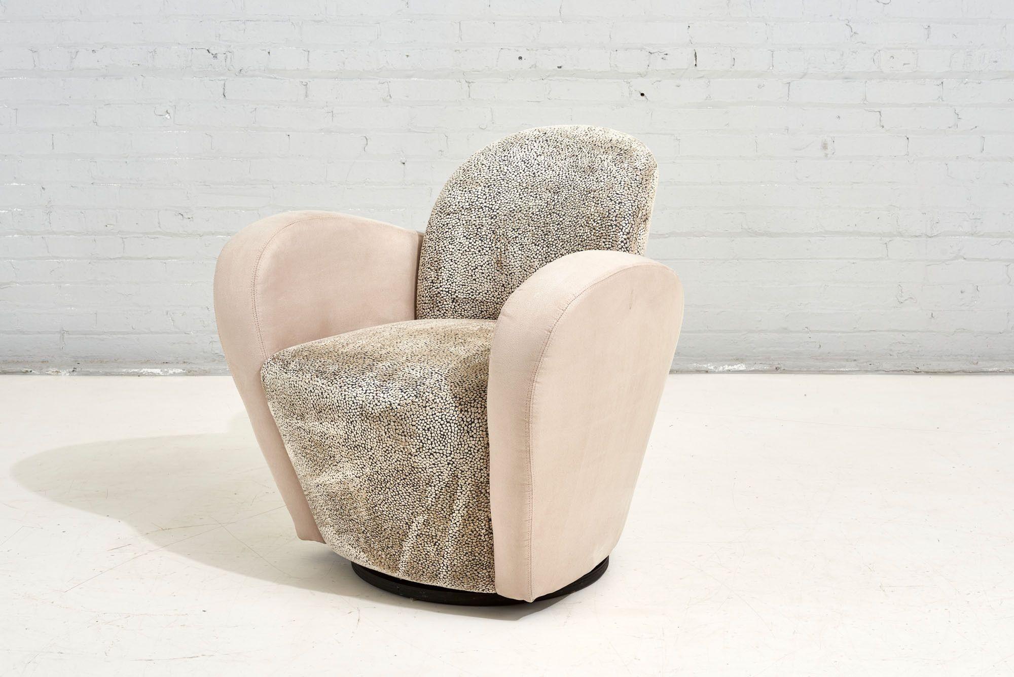 Weiman Postmodern Swivel Lounge Chair, 1980 In Good Condition In Chicago, IL