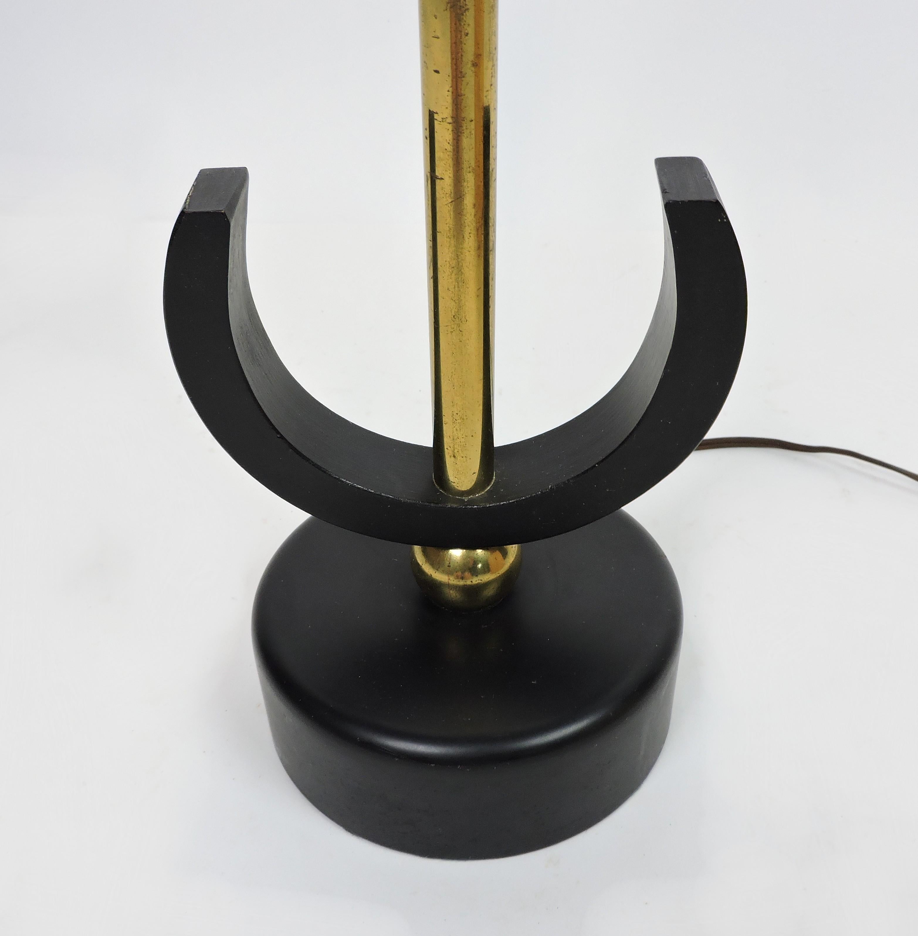 Milieu du XXe siècle Lampe de table abstraite géométrique moderniste de style Weinberg du milieu du siècle dernier en vente