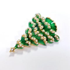 Weiss Gold Green Enamel Christmas Tree Pin Brooch, Faux Pearls