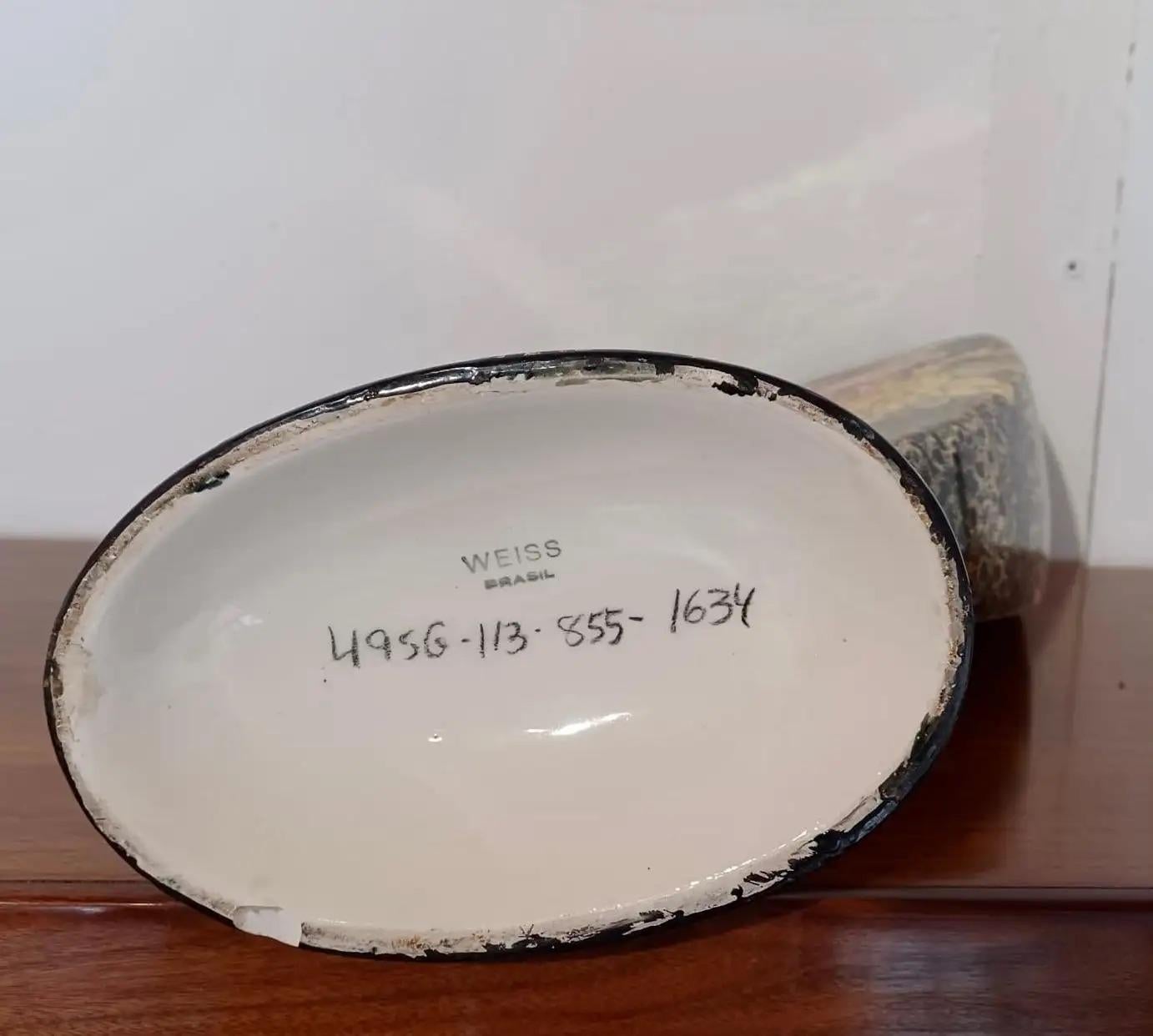 Weiss. Moderne brasilianische Keramik, ca. 1950. Signiert unter dem Sockel: Weiss Brasil im Zustand „Gut“ im Angebot in PARIS, FR