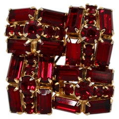 Weiss Red Rhinestone Gold Plated Brooch circa Mid-Century