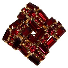 Weiss Red Rhinestone Gold Plated Brooch circa Mid-Century