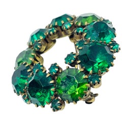 WEISS signed vintage gold tone green rhinestones designer brooch