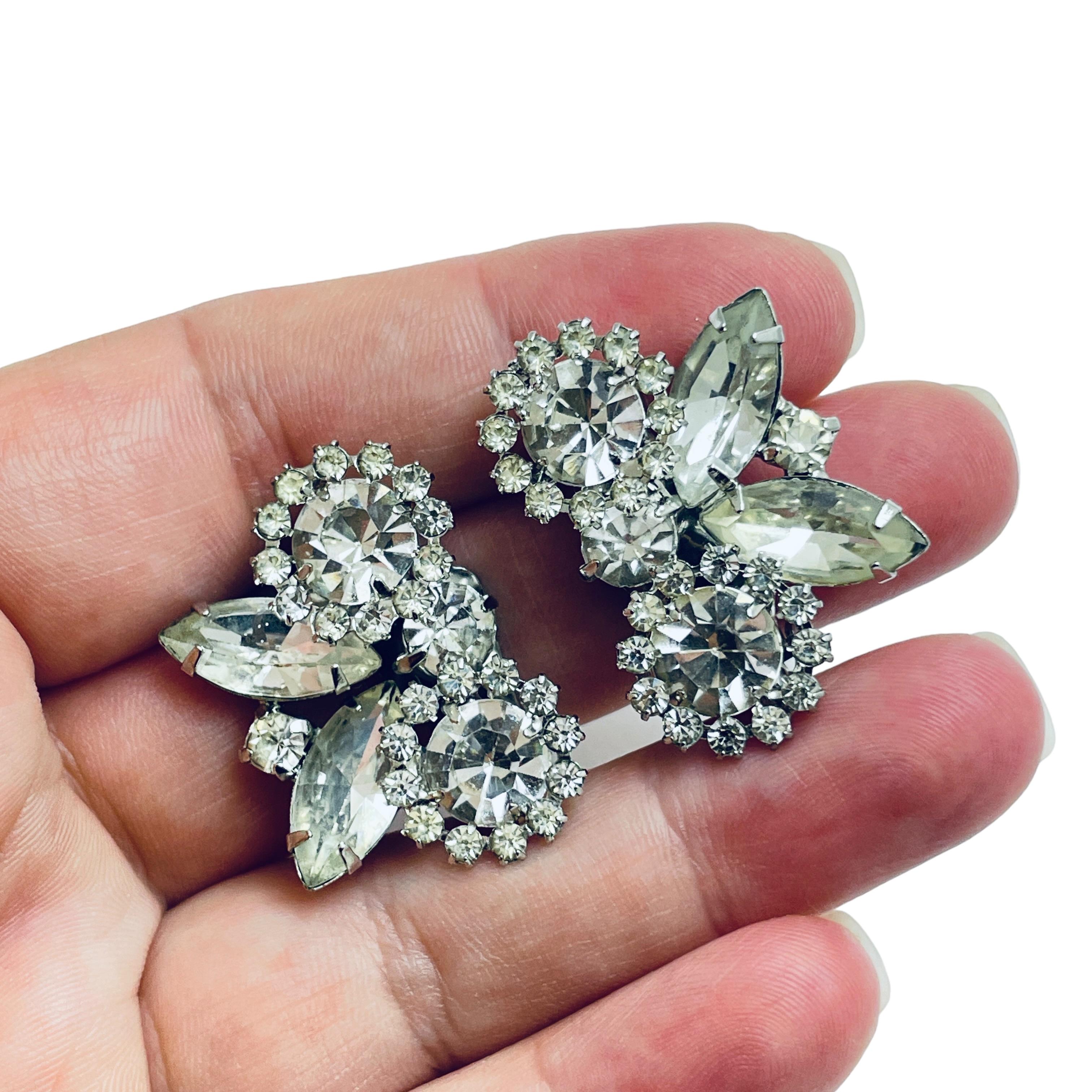 Women's WEISS signed vintage silver tone rhinestone designer earrings For Sale