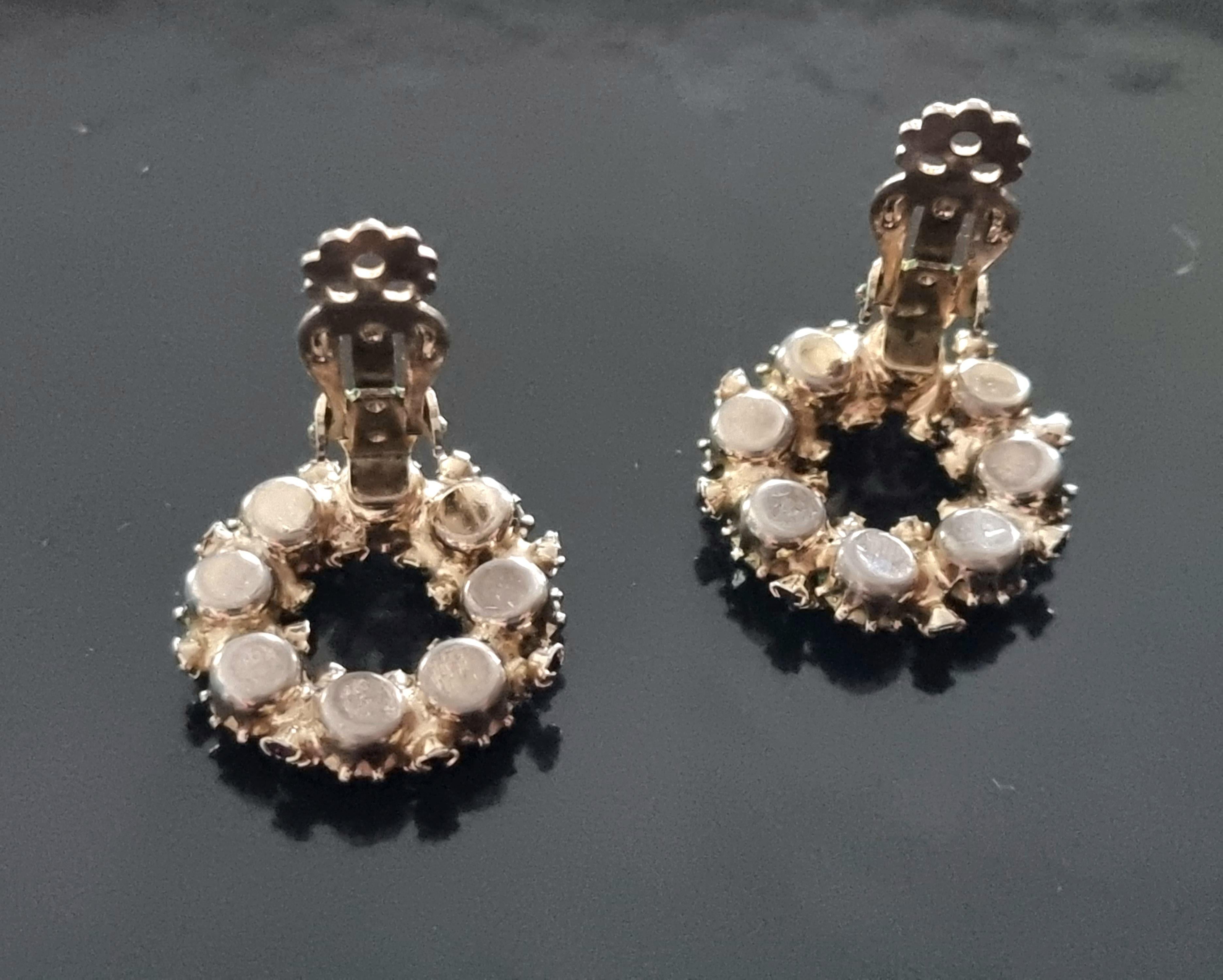 Weiss USA, Clip-on Earrings, vintage from the 50s For Sale 6