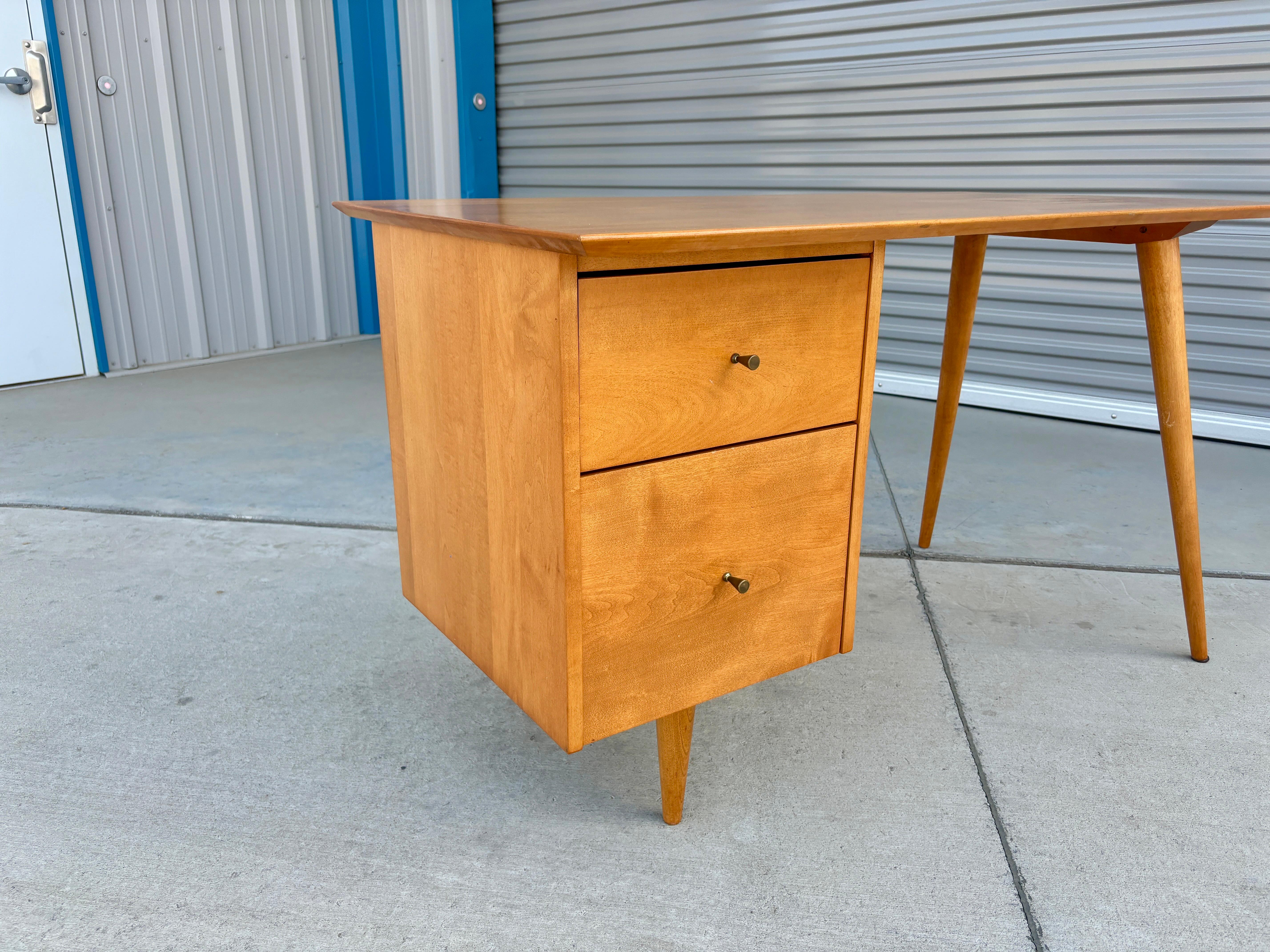 Welcome to Mid-Century NoHo Mid Century Maple Desk by Paul McCobb for Winchendon For Sale 4