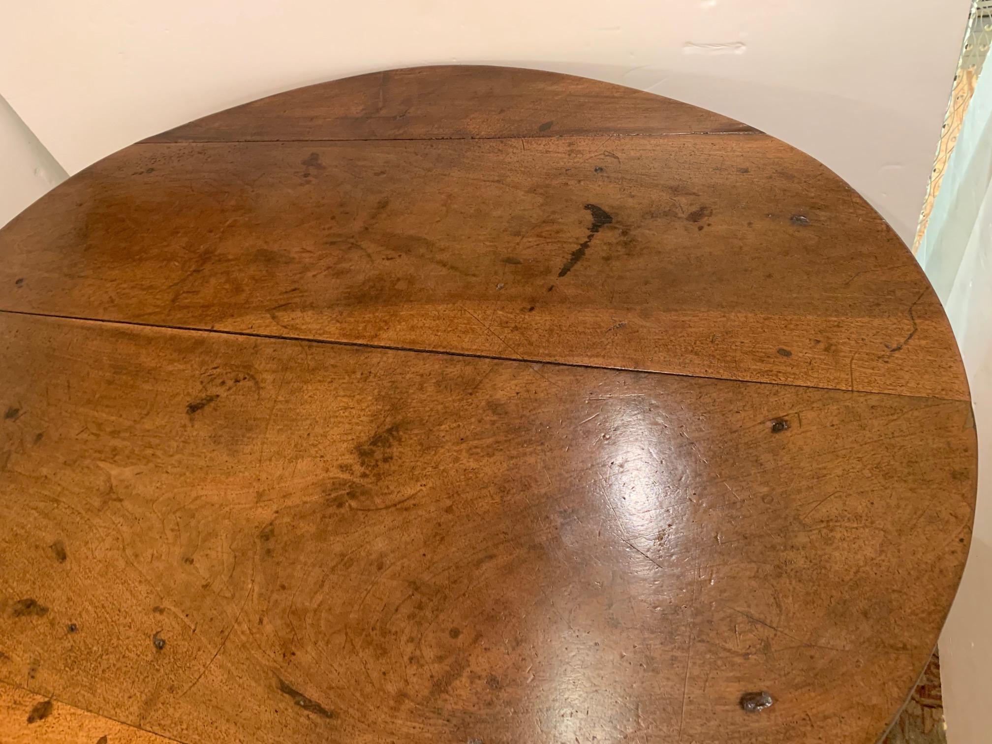 Welcoming Much Loved Antique Oval Tavern Dining Table 3
