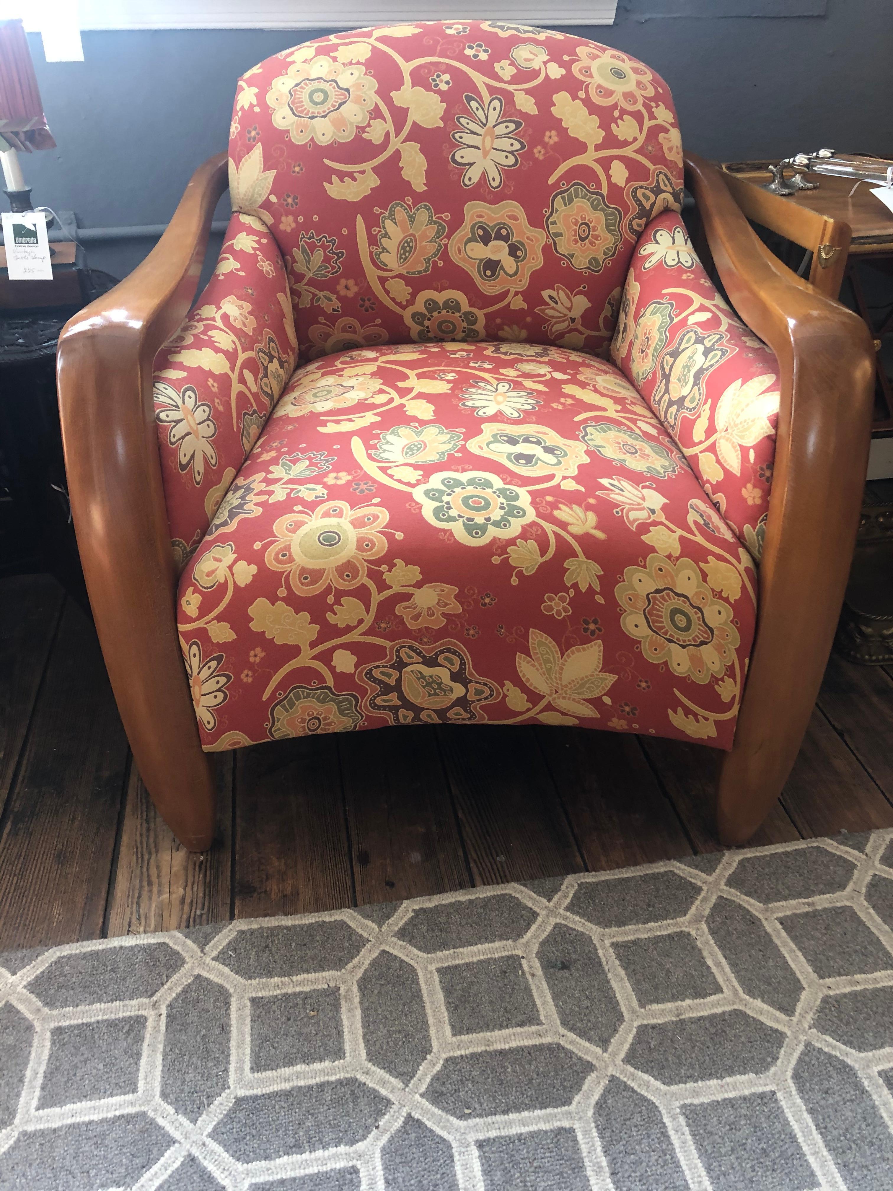 Late 20th Century Welcoming Set of Classy Art Deco Club Chairs and Matching Ottoman