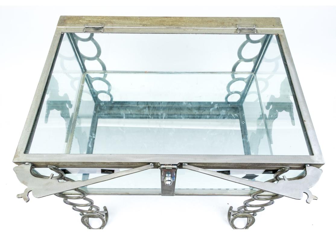 Display Case aus geschweißtem und geschliffenem Stahl im Western-Stil #3 (Stahlschnitt) im Angebot