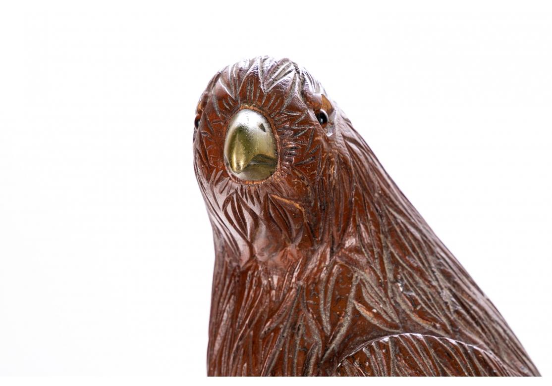 Figure d'aigle d'art populaire bien sculptée en vente 2