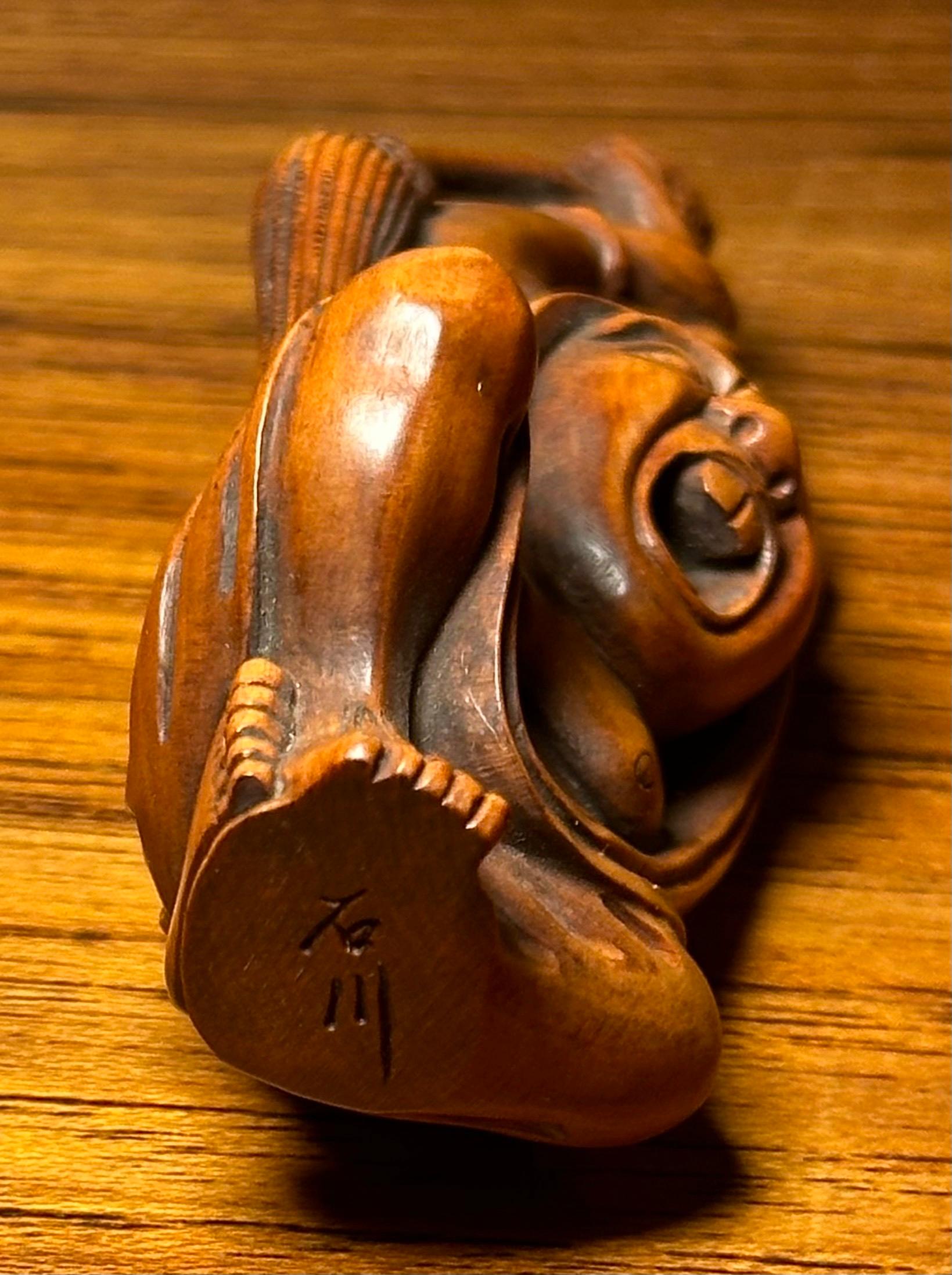 Well-Carved Japanese Boxwood Netsuke of Daruma Holding Whisk by Ishikawa 5