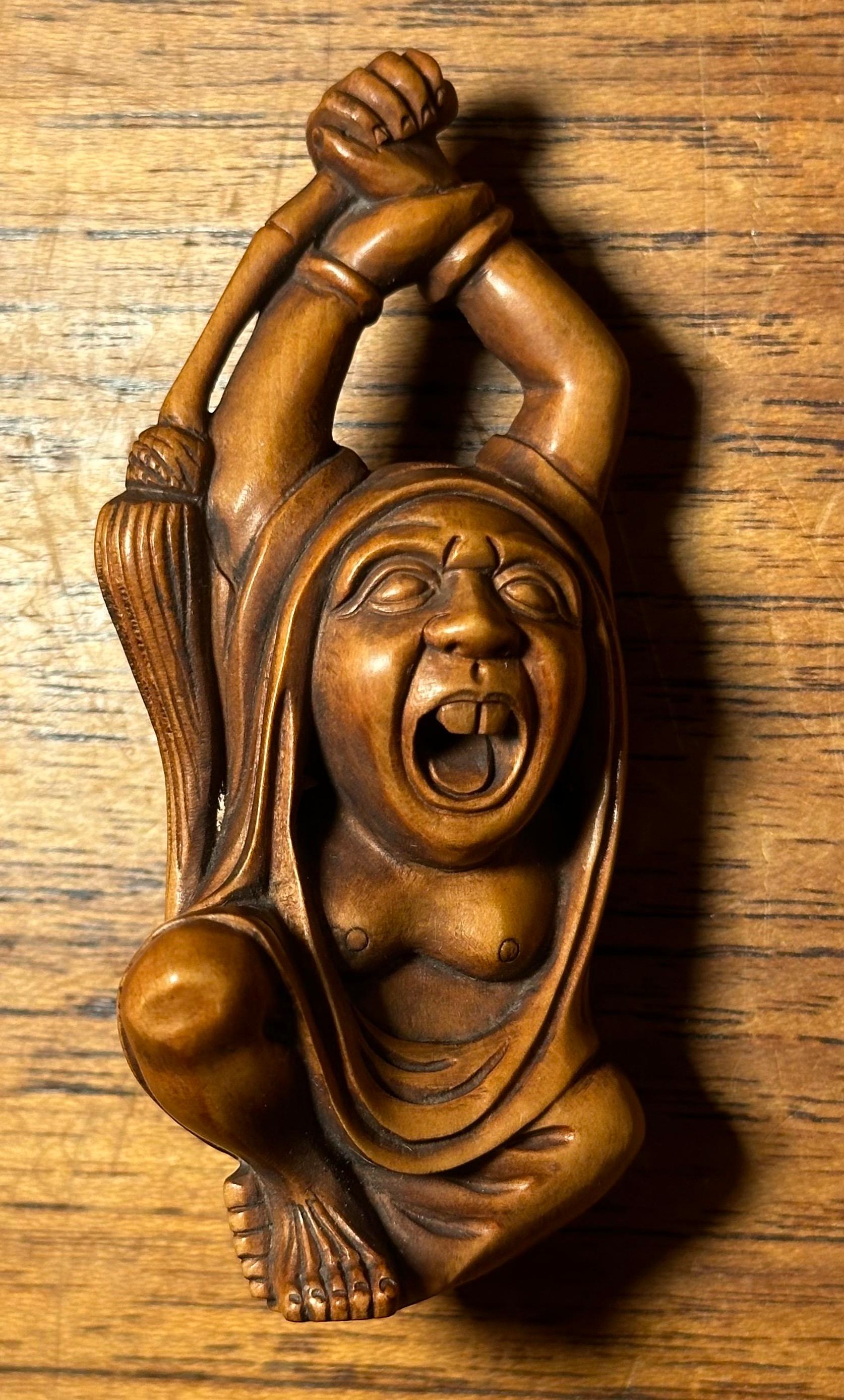 Well-Carved Japanese Boxwood Netsuke of Daruma Holding Whisk by Ishikawa 4