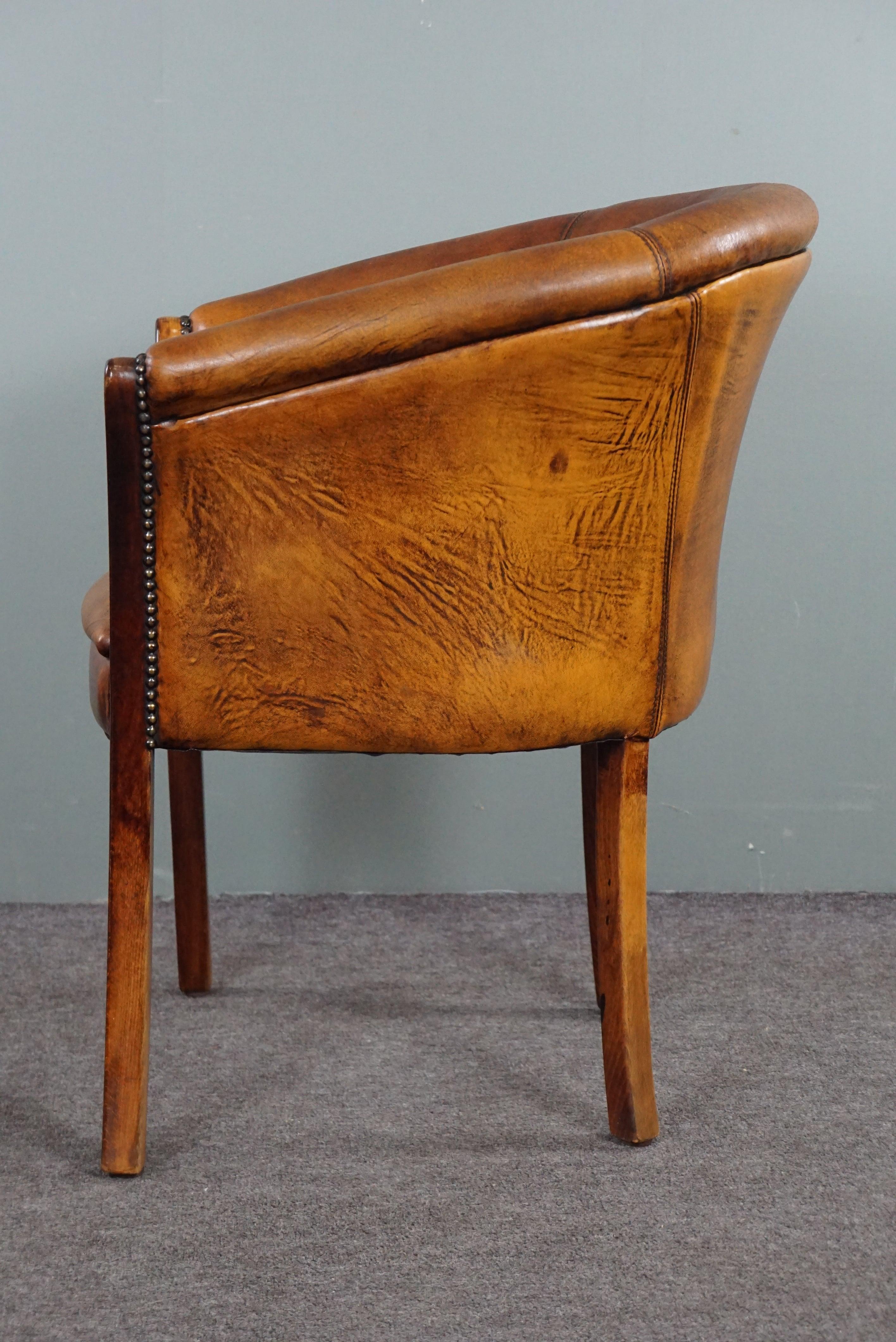 Contemporary Well-formed sheepskin side table/tub chair For Sale