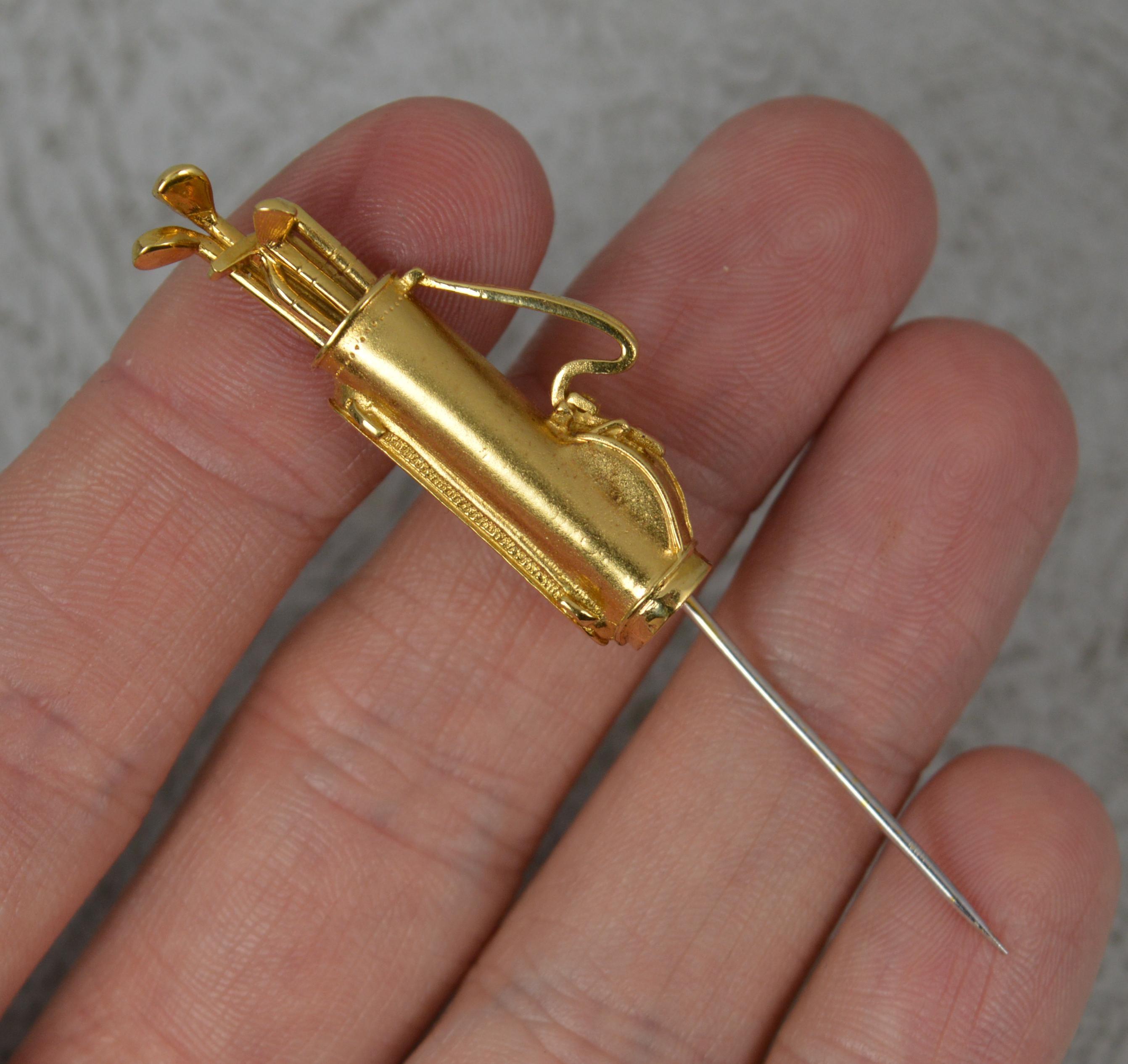 Well Made 9 Carat Gold Golfing Stick Tie Pin For Sale 4