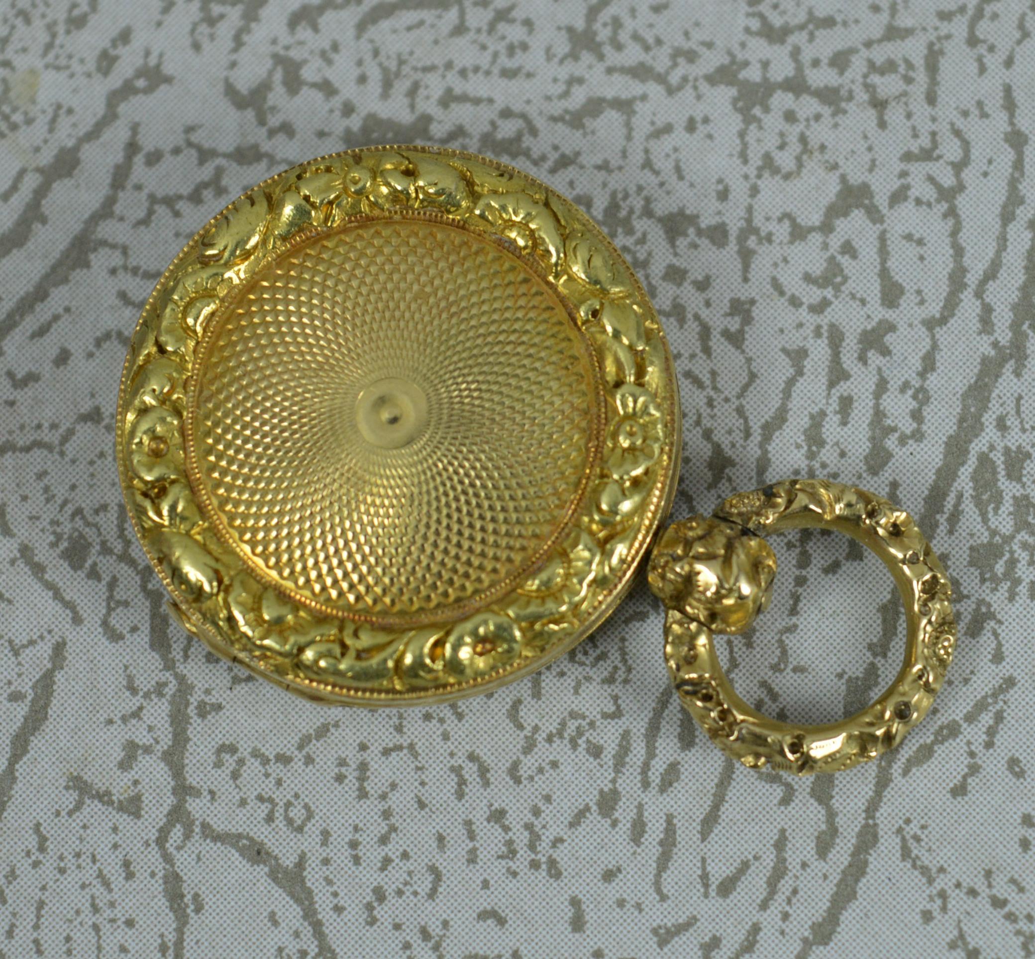 Well Made Georgian Era Solid 14 Carat Gold Locket Pendant In Good Condition In St Helens, GB