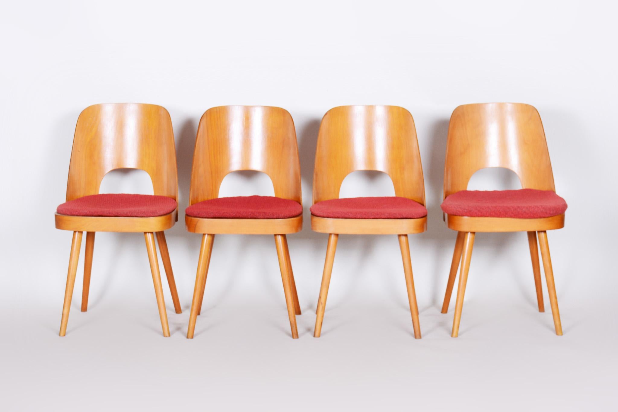 Mid-Century Modern Well Preserved Czech Brown and Red Beech Chairs by Oswald Haerdtl, 4 Pcs, 1950s