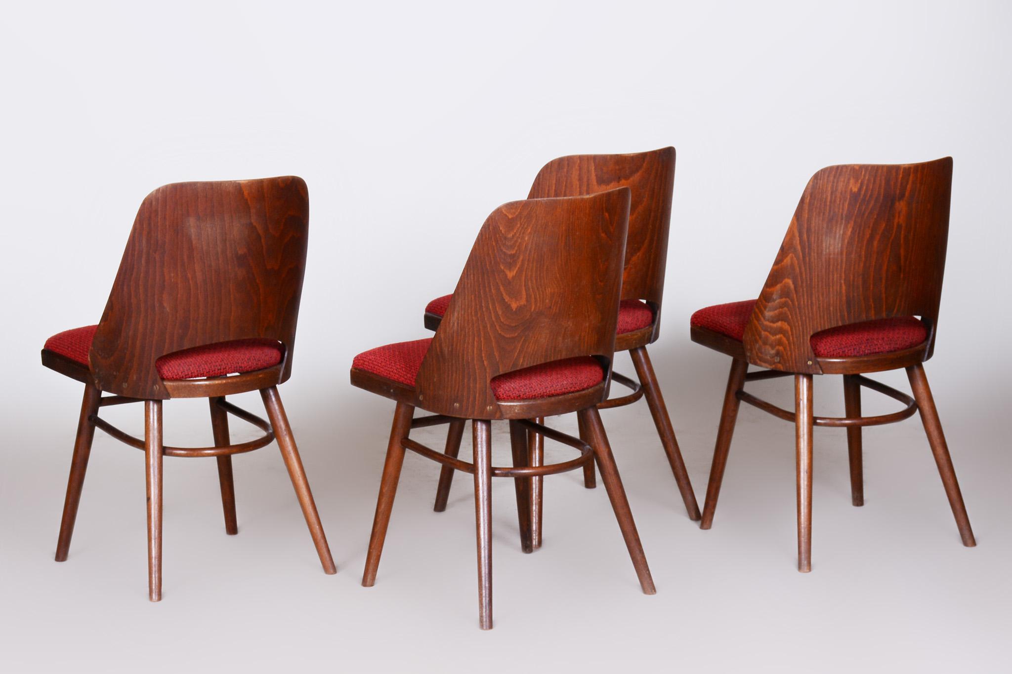 Well Preserved Czech Brown and Red Beech Chairs by Oswald Haerdtl, 4 Pcs, 1950s For Sale 2