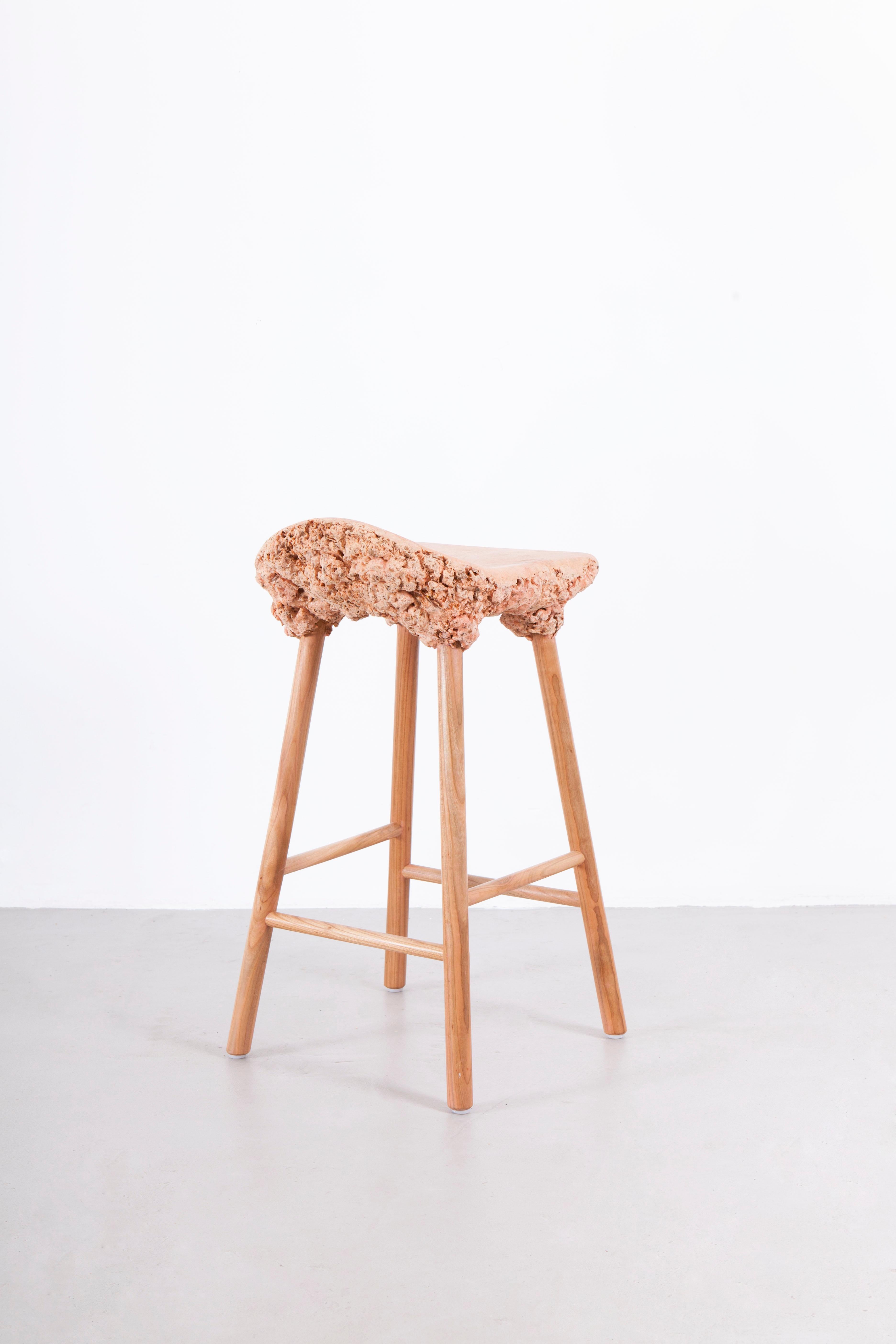 Understanding that there is 50% to 80% of timber wastage during normal manufacture, Marjan van Aubel and James Shaw incorporated waste shavings into design chairs and stools using bio resin. A curious chemical reaction occurs when it is mixed with