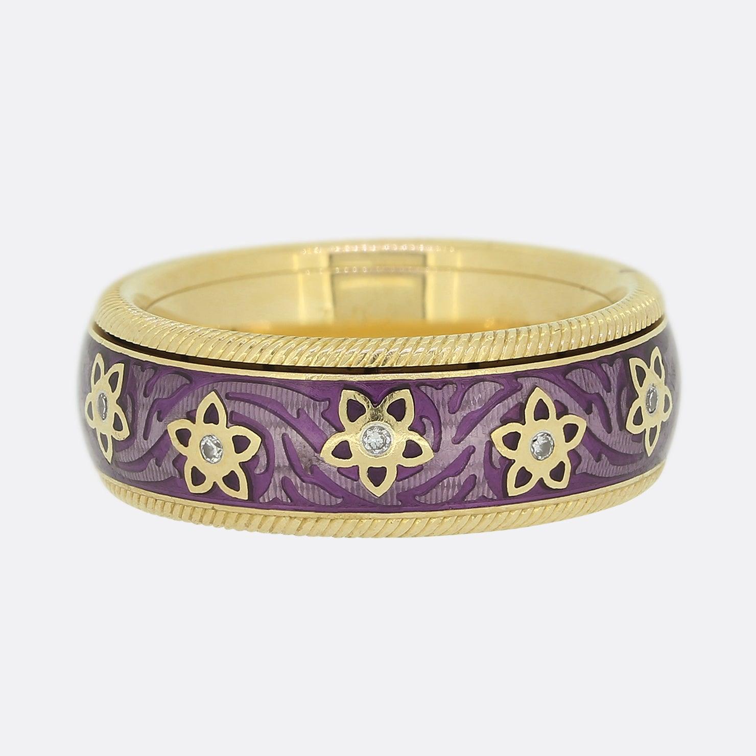 Round Cut Wellendorff Aubergine Diamond Ring Size H (47) For Sale