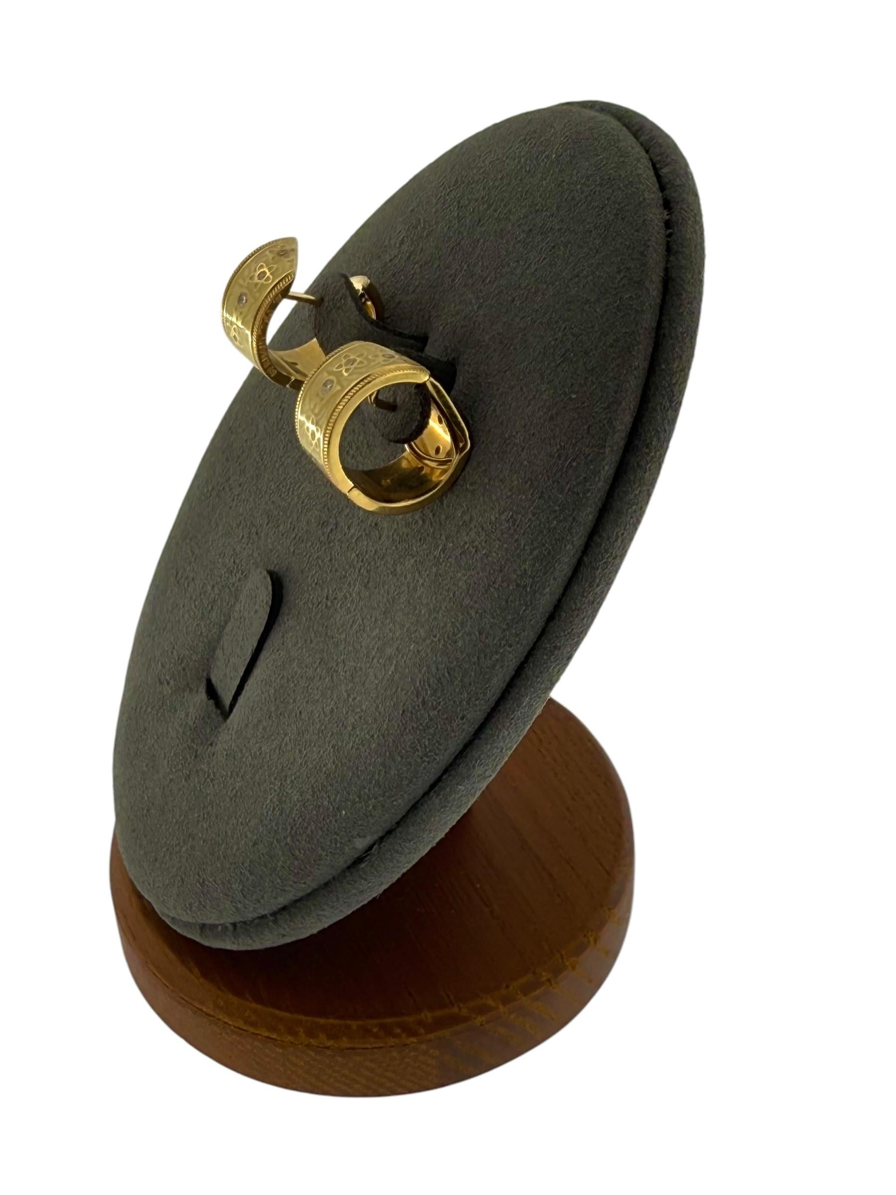 Wellendorff Creolen Chokotwist Gelbgold mit zweifarbiger Emaille und Diamanten im Angebot 10
