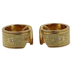 Wellendorff Creolen Chokotwist Gelbgold mit zweifarbiger Emaille und Diamanten