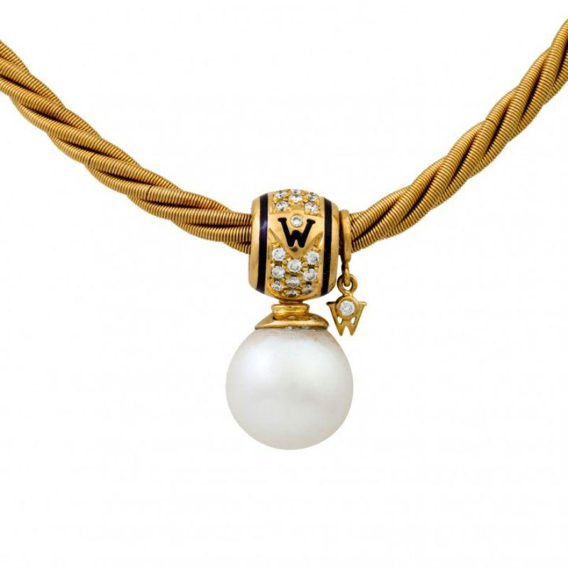 0.19 ct in total, very good color and clarity, cultured South Sea pearl approx. 13.8 mm, GG 18K, 54.6 g, chain length approx. 42 cm, 21st century. , signs of wear.

 WELLENDORFF necklace 'Comtesse' with pendant 'Magic Pearl' set with brilliant-cut