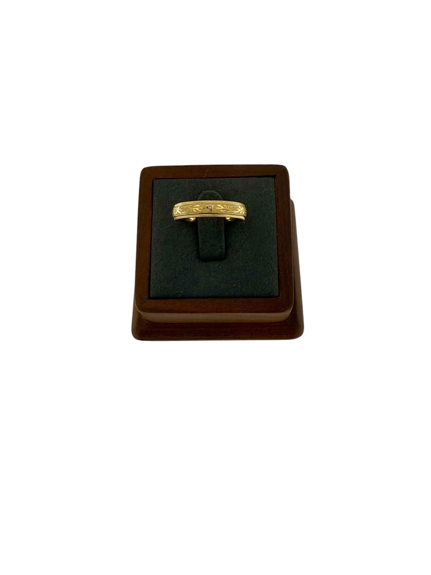 Wellendorff Yellow Gold Kinetic Band Ring Enamel and Diamond For Sale 2