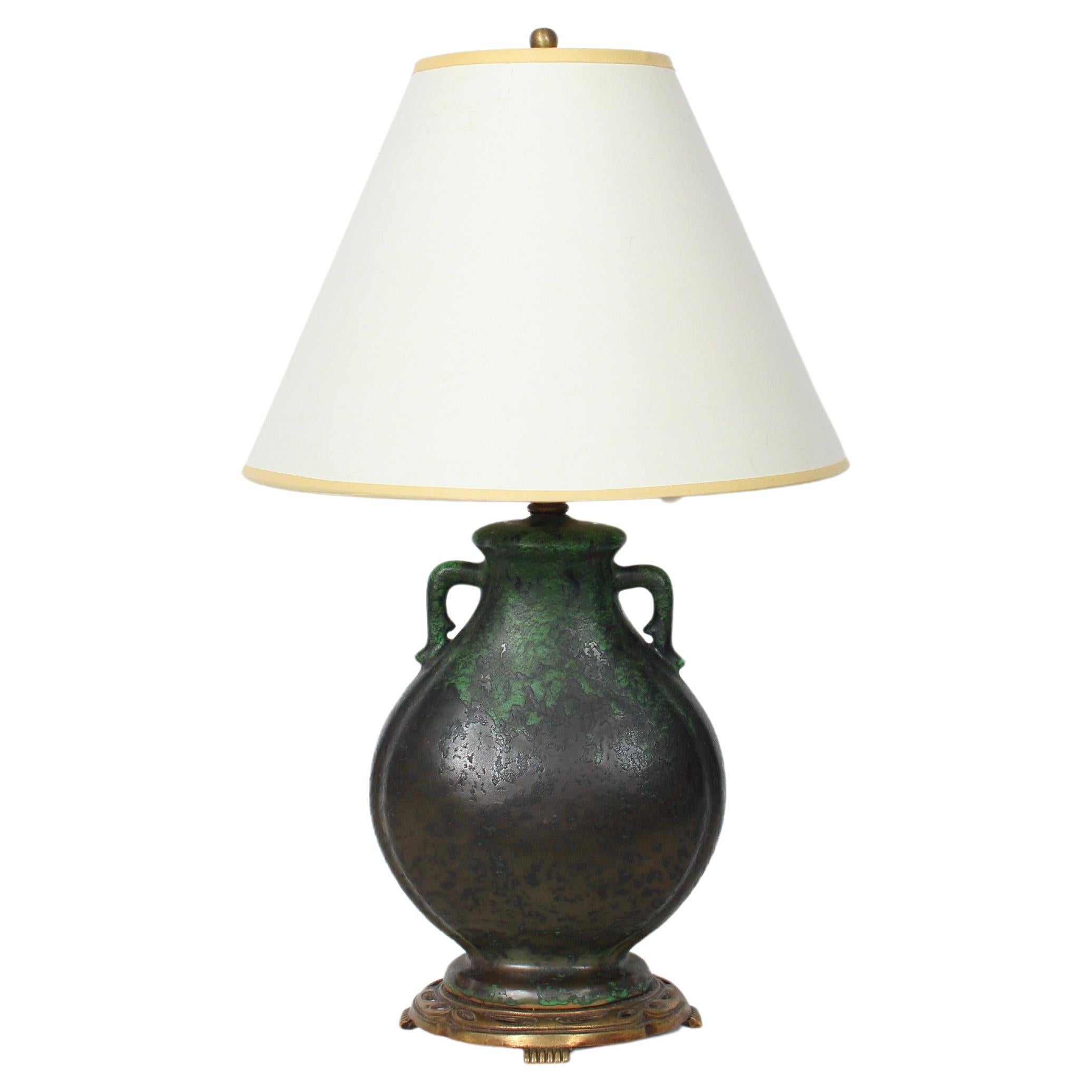 Weller Ceramics "Coppertone Series" Green & Black Pottery Table Lamp, Circa 1920 For Sale