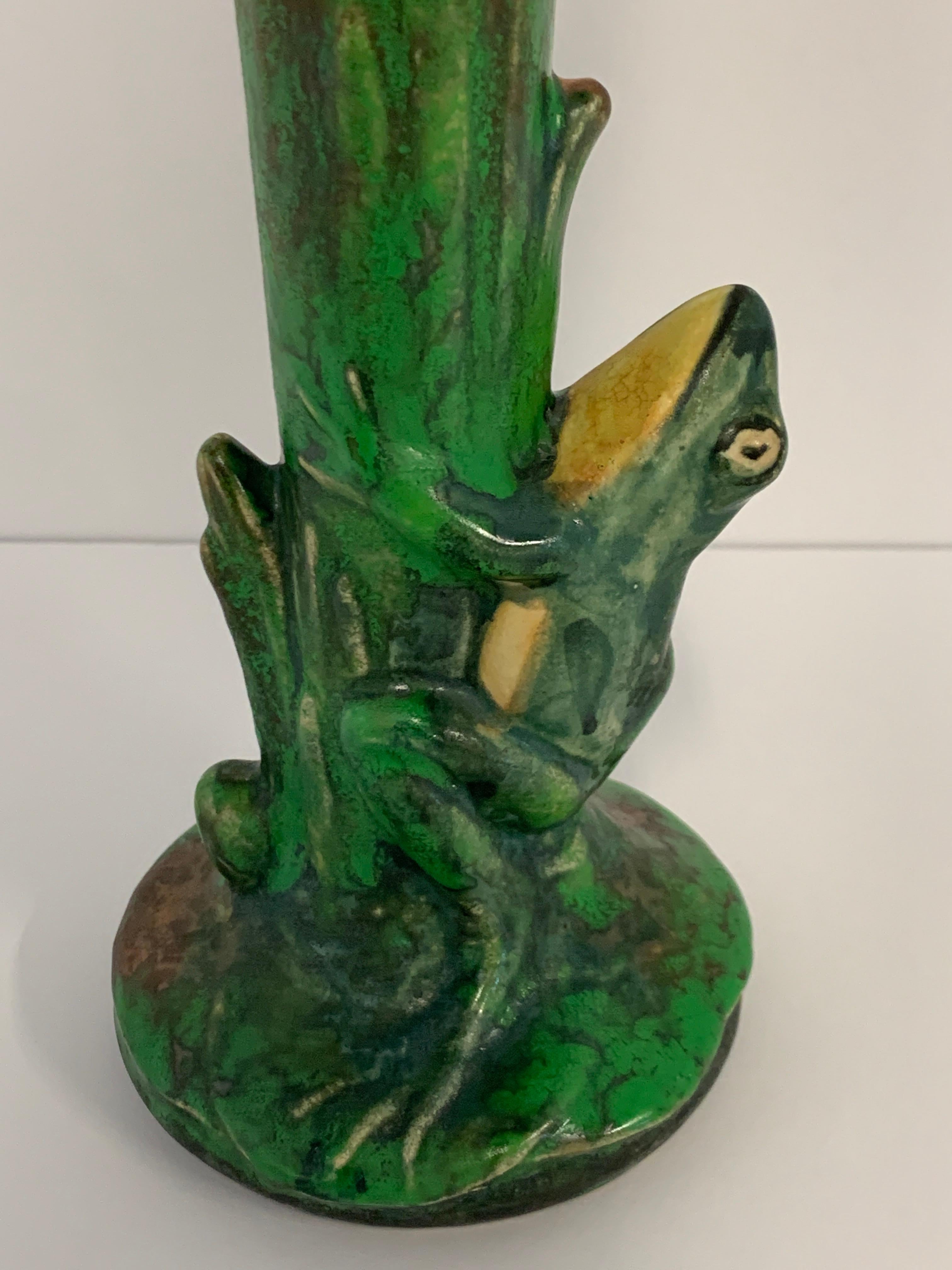 Weller Kupfer- Frosch-Vase im Zustand „Relativ gut“ im Angebot in Palm Springs, CA
