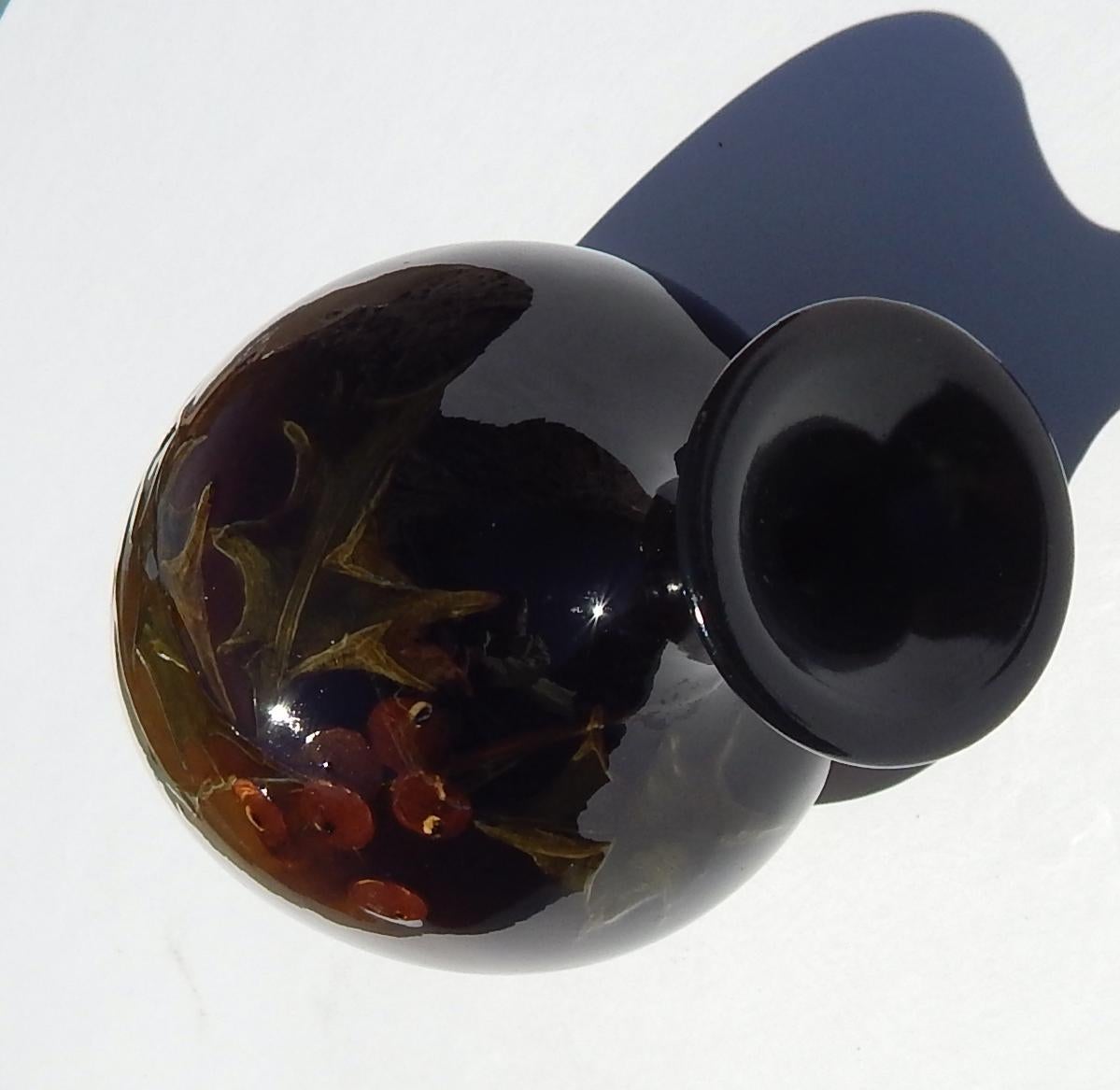 Arts and Crafts Vase en céramique à glaçure standard Weller Louwelsa:: forme élégante en vente