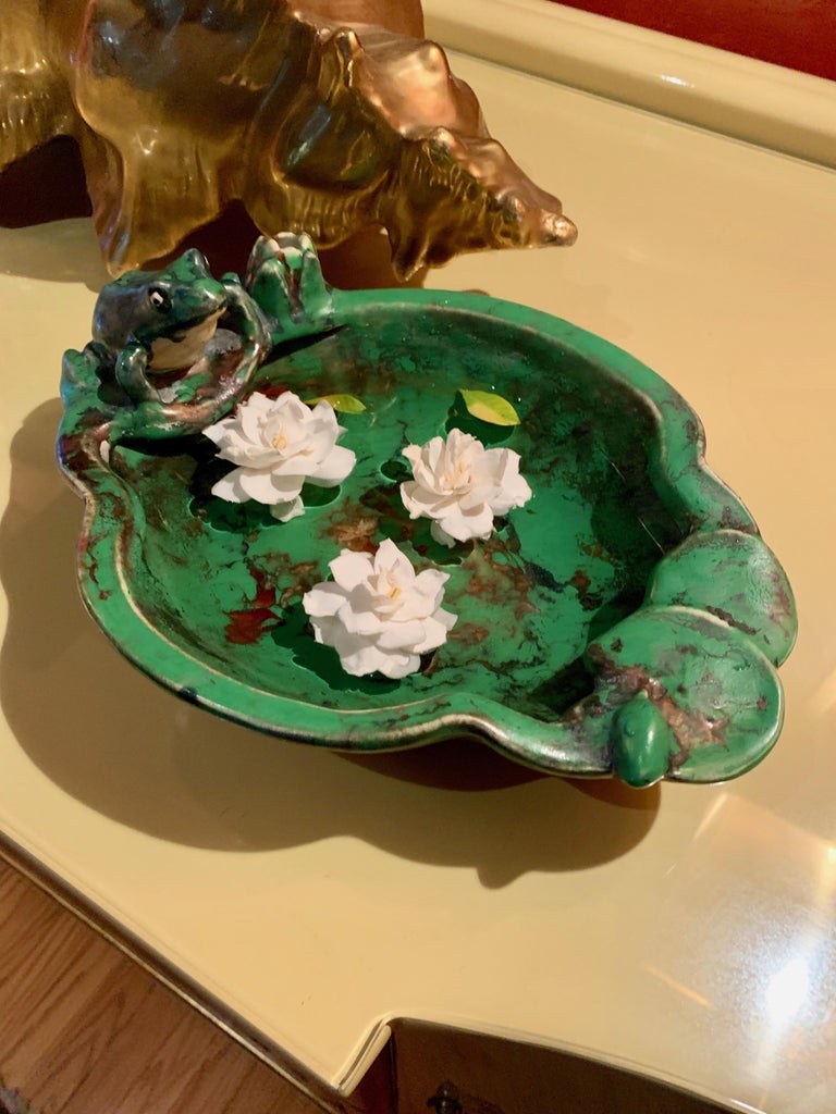 Weller Pottery Frog Bowl with Rookwood Flower Frog at 1stDibs