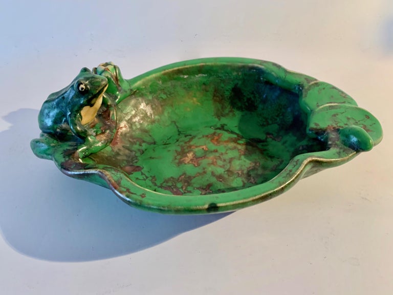 Weller Pottery Frog Bowl with Rookwood Flower Frog at 1stDibs