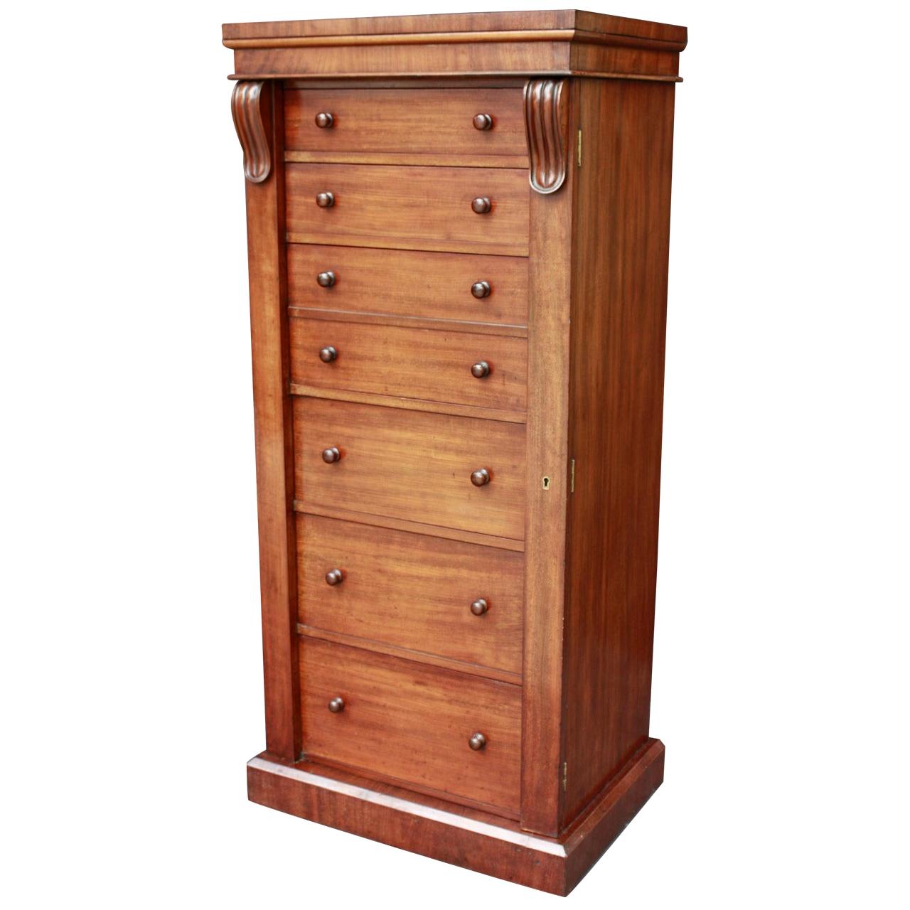 Wellington Cabinet Drawers with Secretary in Mahogany from England