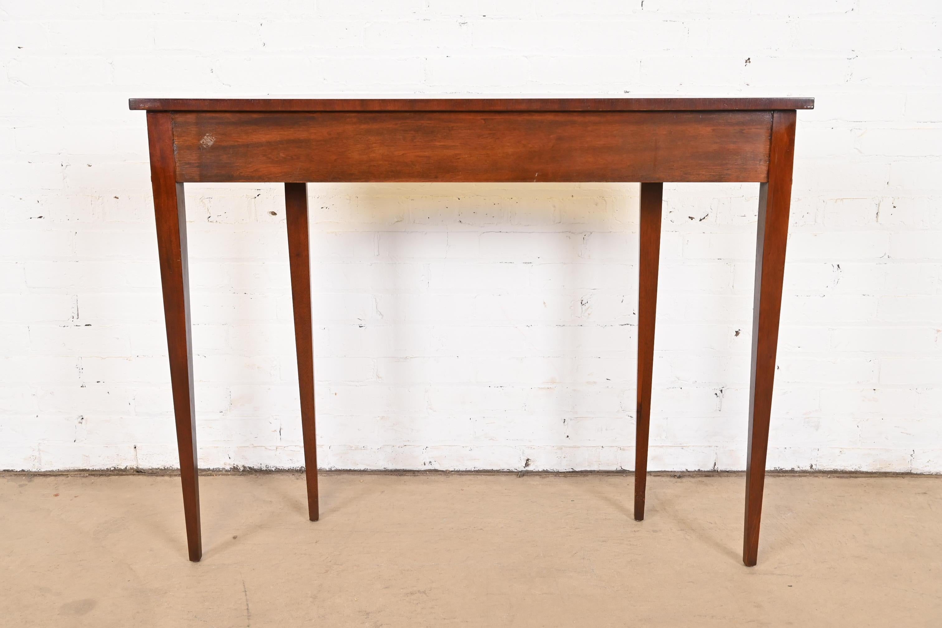 Wellington Hall Federal Inlaid Flame Mahogany Console or Entry Table For Sale 7