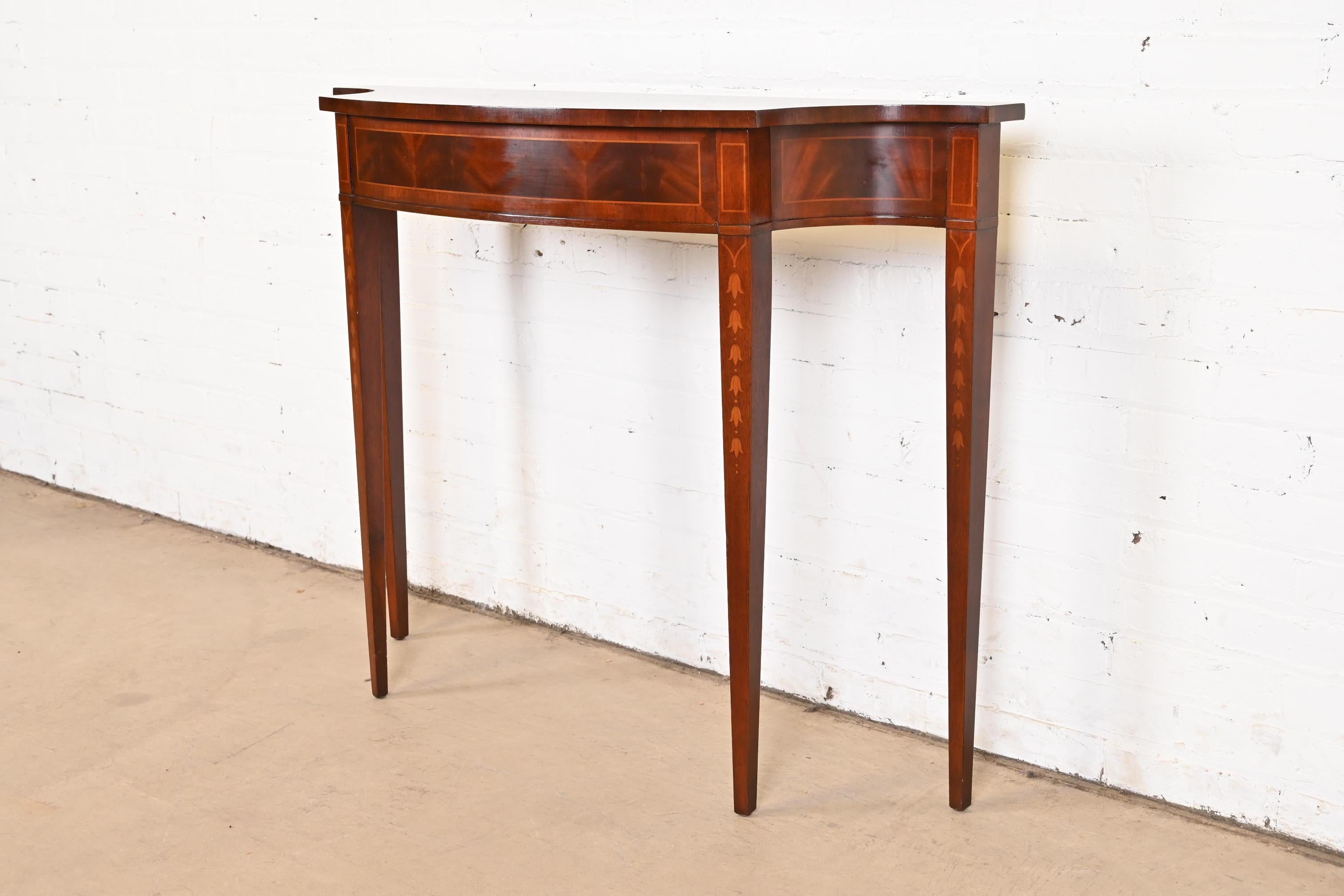 Late 20th Century Wellington Hall Federal Inlaid Flame Mahogany Console or Entry Table For Sale
